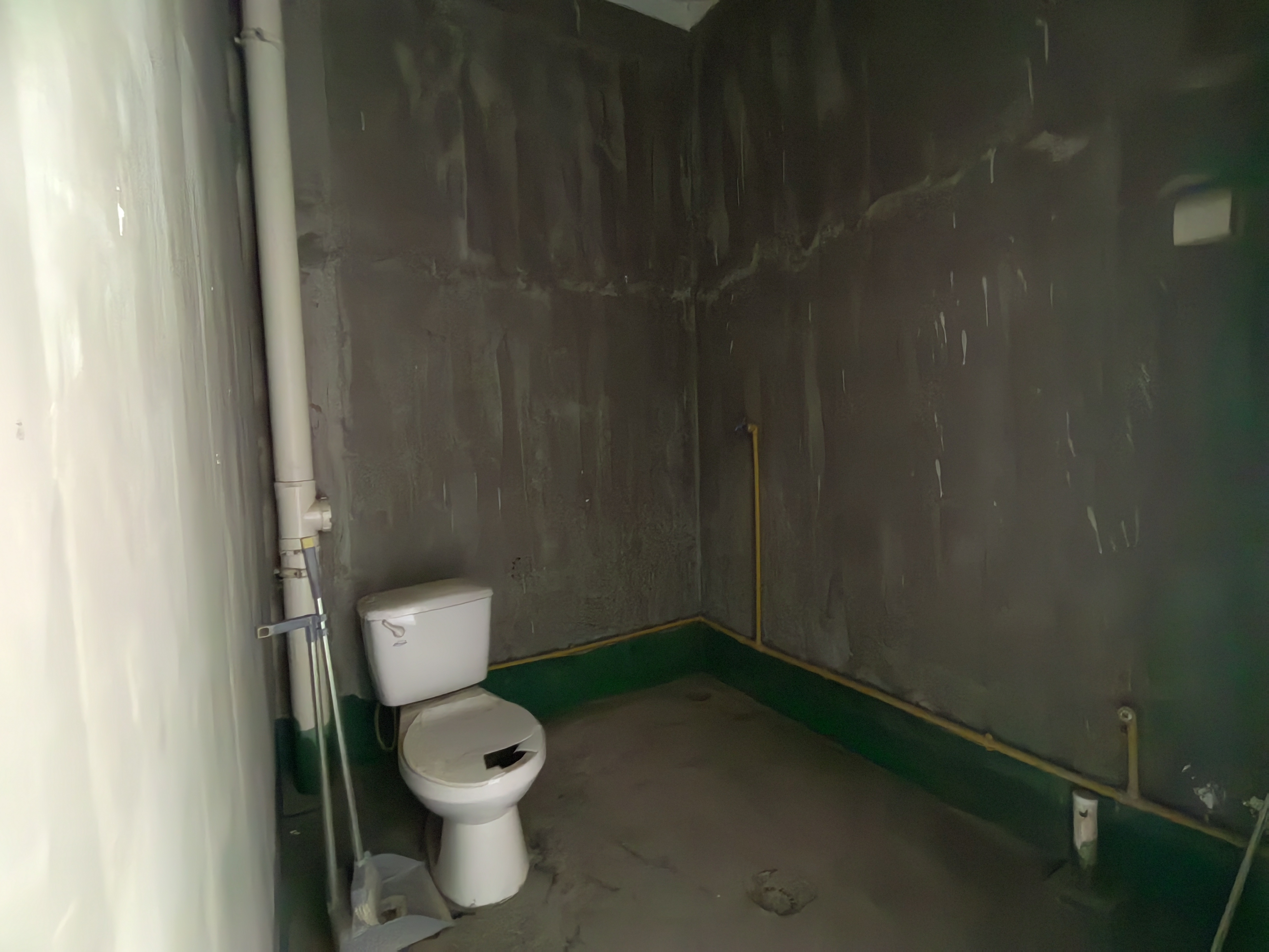 军山花园 4室2厅2卫 229.30m&sup2;