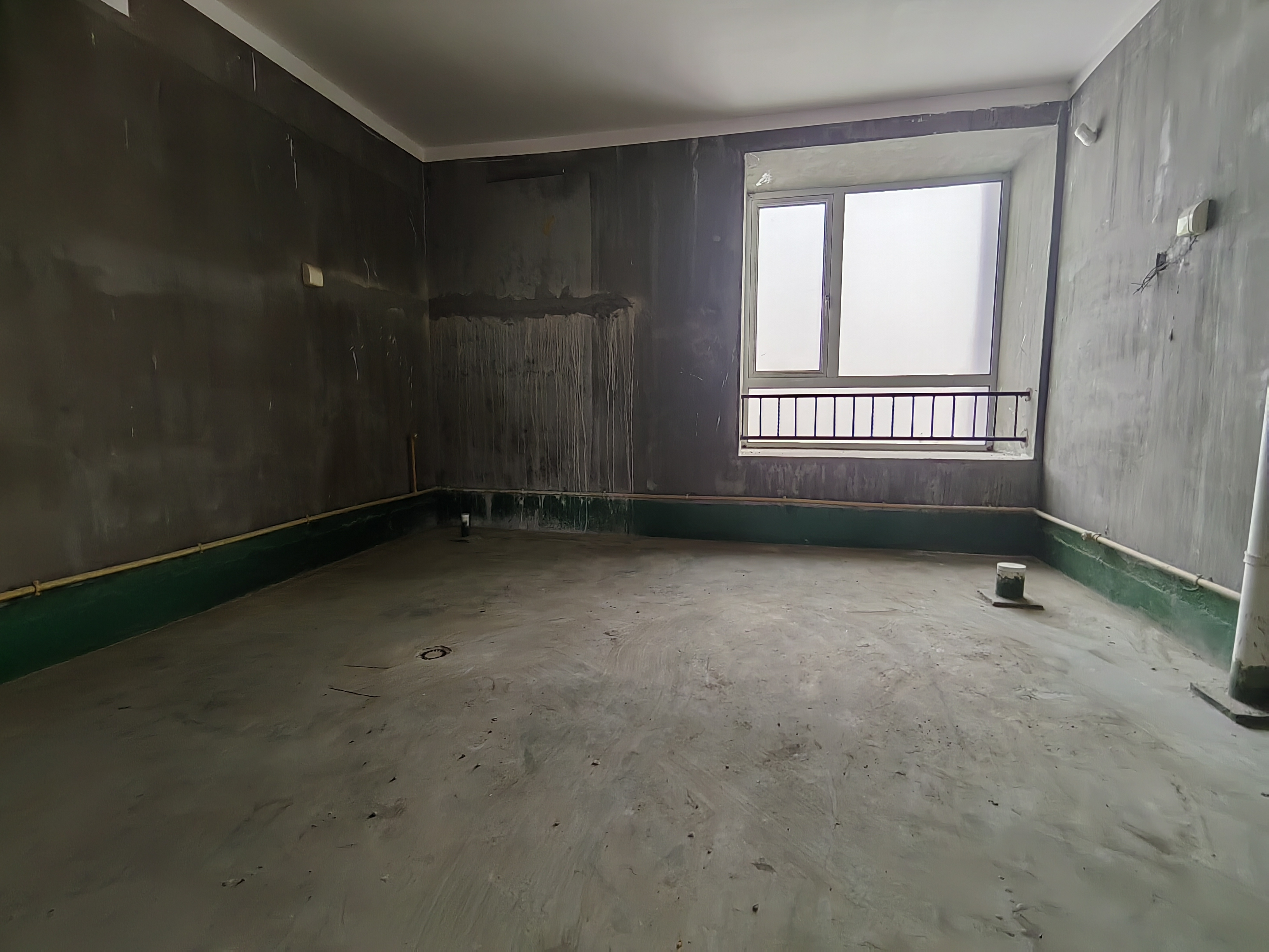 军山花园 4室2厅2卫 229.30m&sup2;