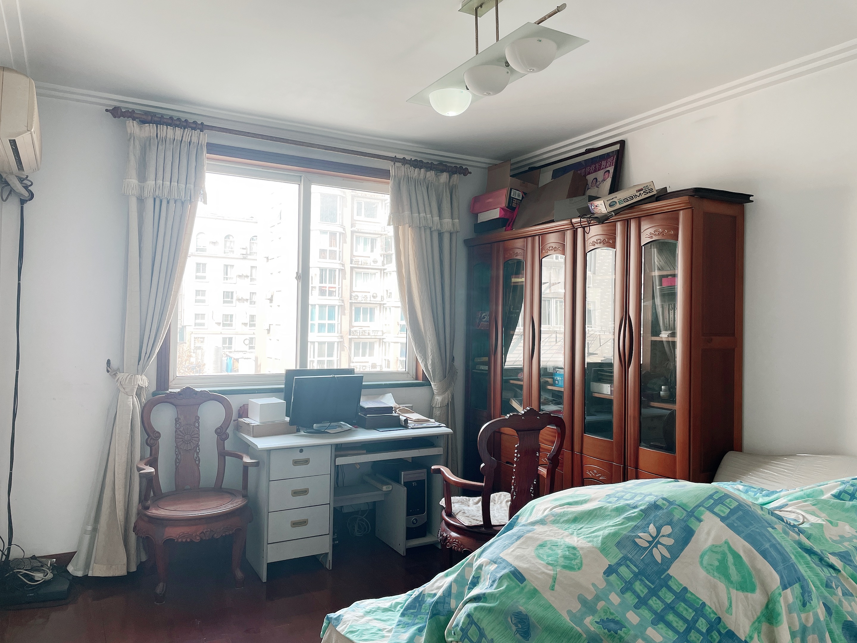 宏丰苑 4室2厅2卫 149.70m&sup2;