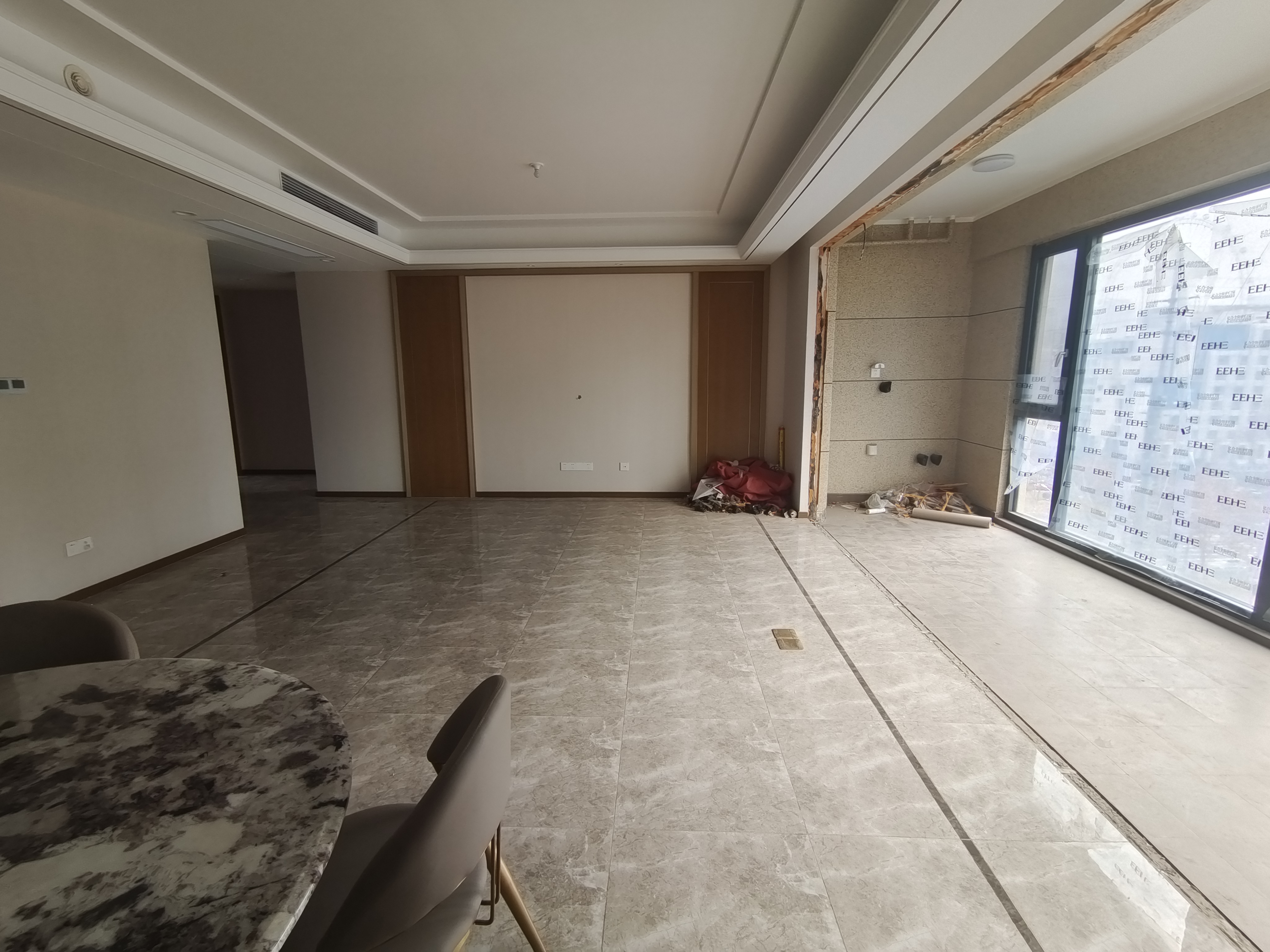 绿城蘭园 4室2厅2卫 143.00m²