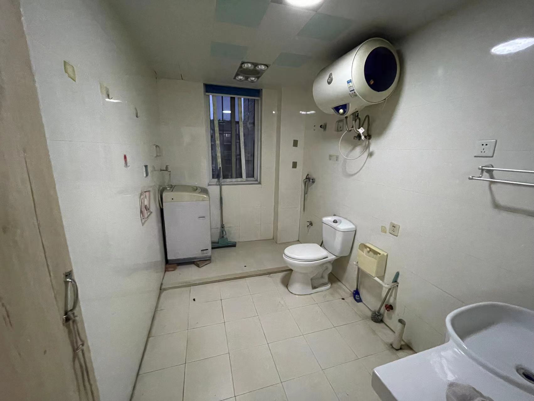 和谐汇景新苑 3室2厅2卫 133.00m&sup2;