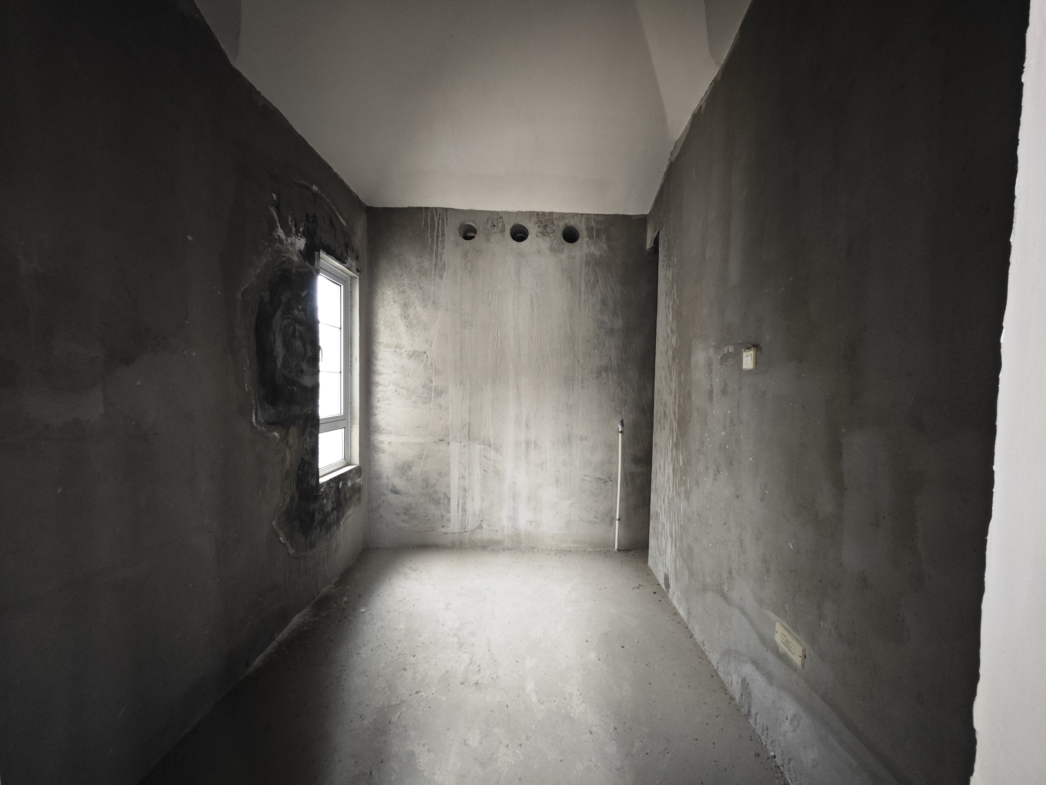 顺发御园 5室2厅3卫 300m&sup2;