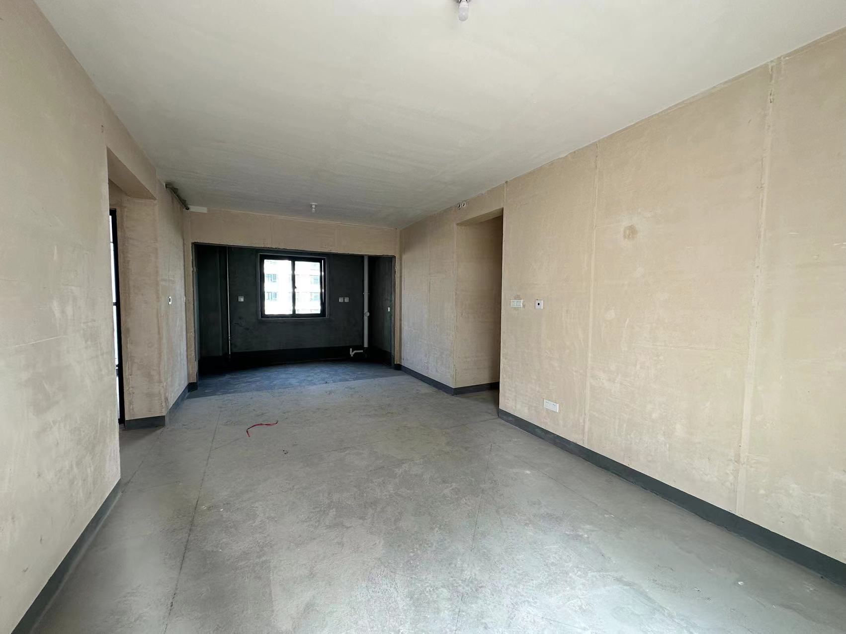 龙湖卓越&middot;悦珑湾 3室2厅2卫 130m&sup2;