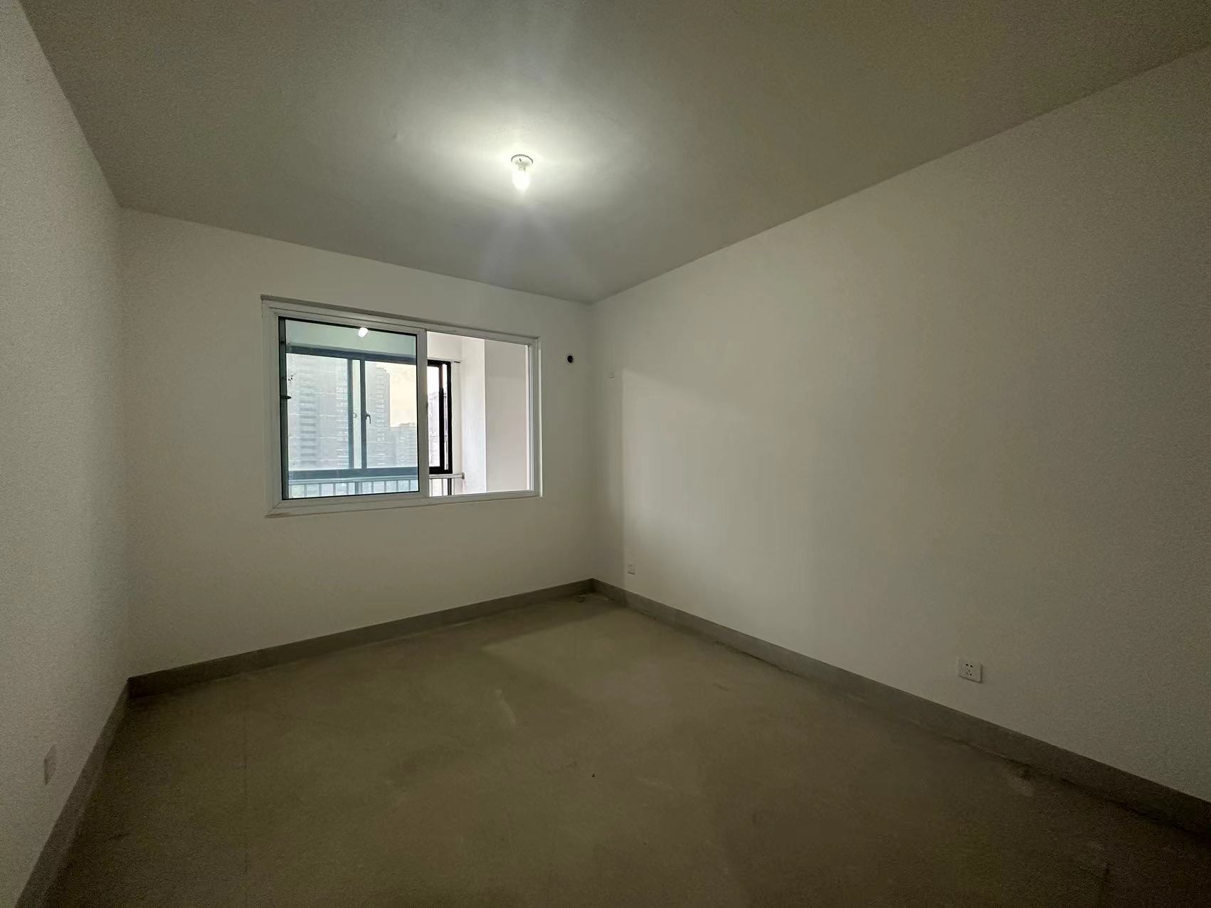 红星嘉苑 3室2厅1卫 126.00m&sup2;