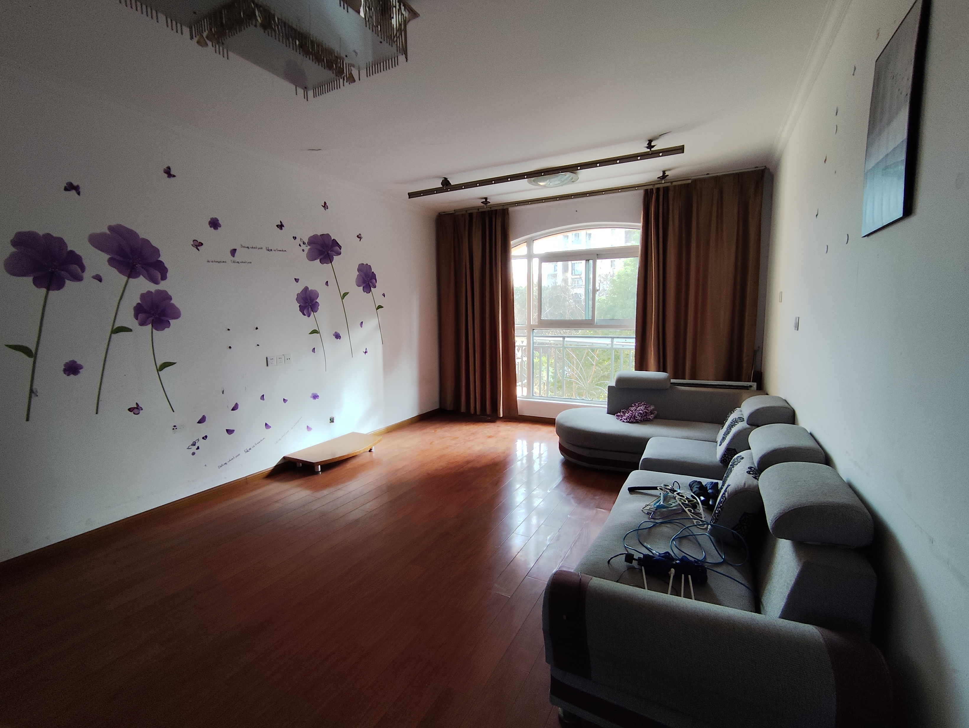 中南世纪花城 3室2厅1卫 113m&sup2;
