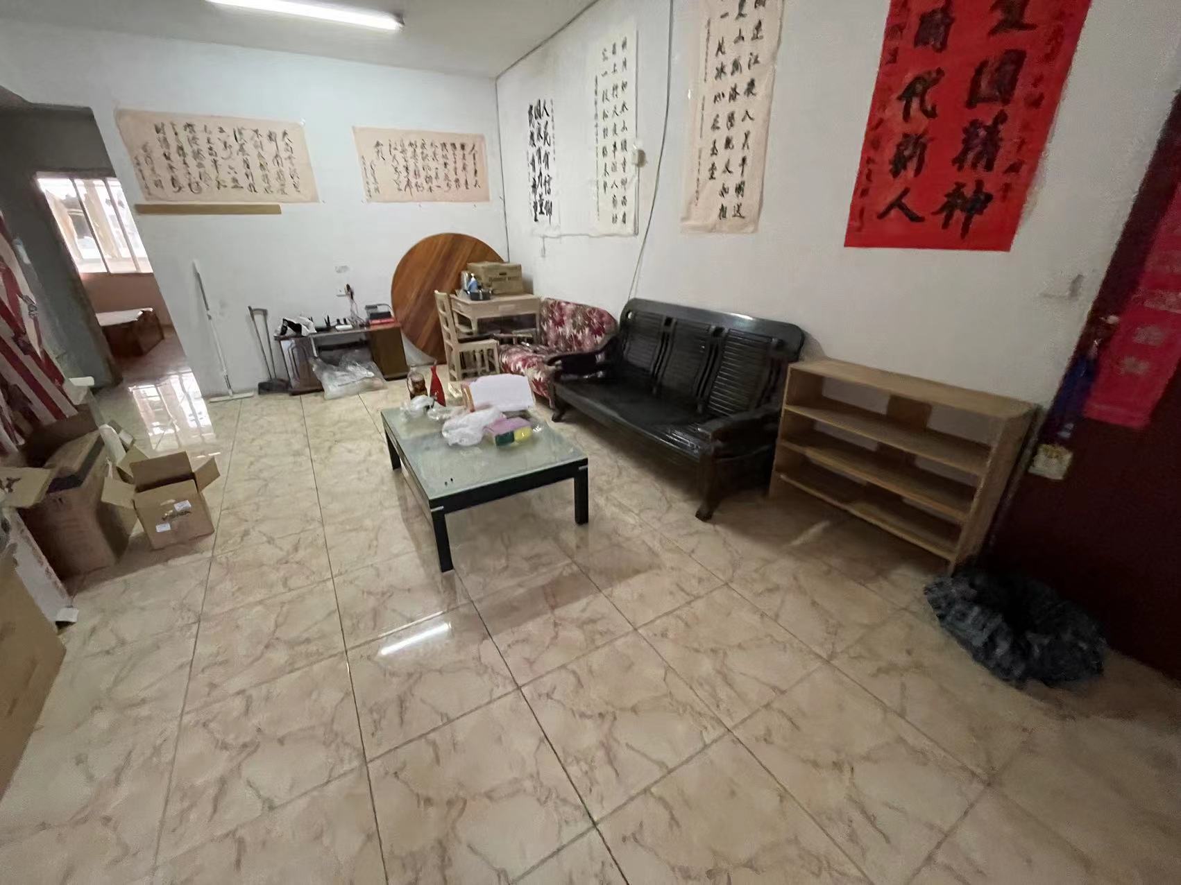 八角亭小区 4室2厅1卫 128.00m&sup2;