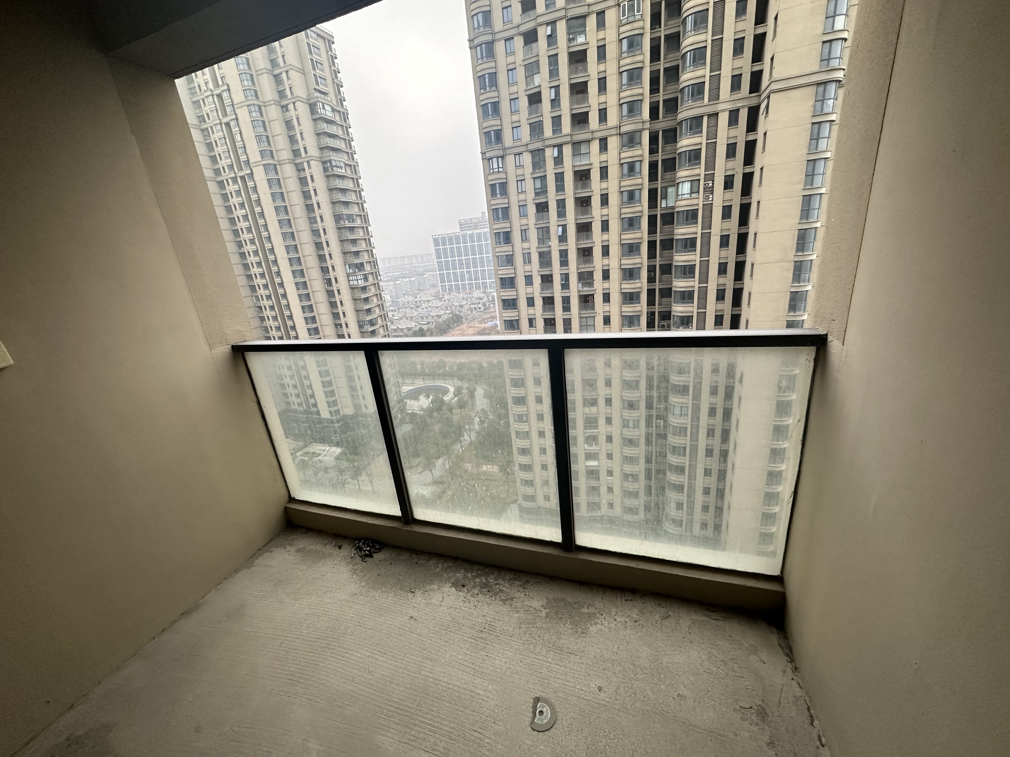 富都豪园 3室2厅1卫 119m&sup2;