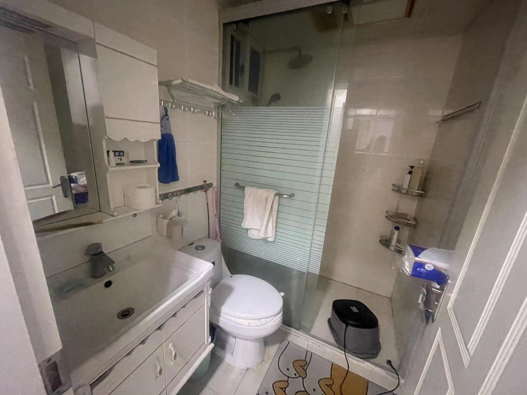 八角亭小区 3室2厅1卫 80m²