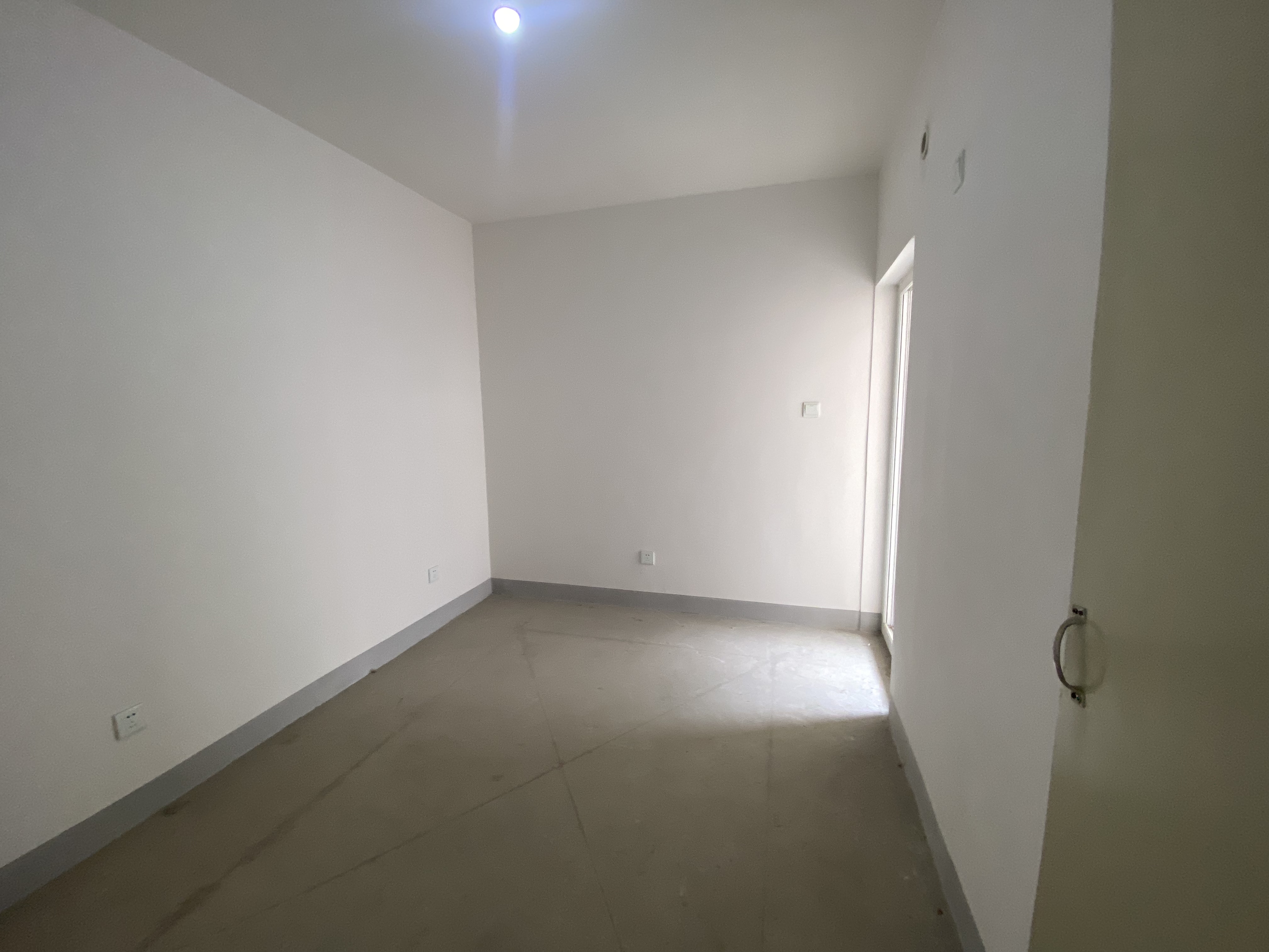 临江家园 3室2厅1卫 121.00m&sup2;