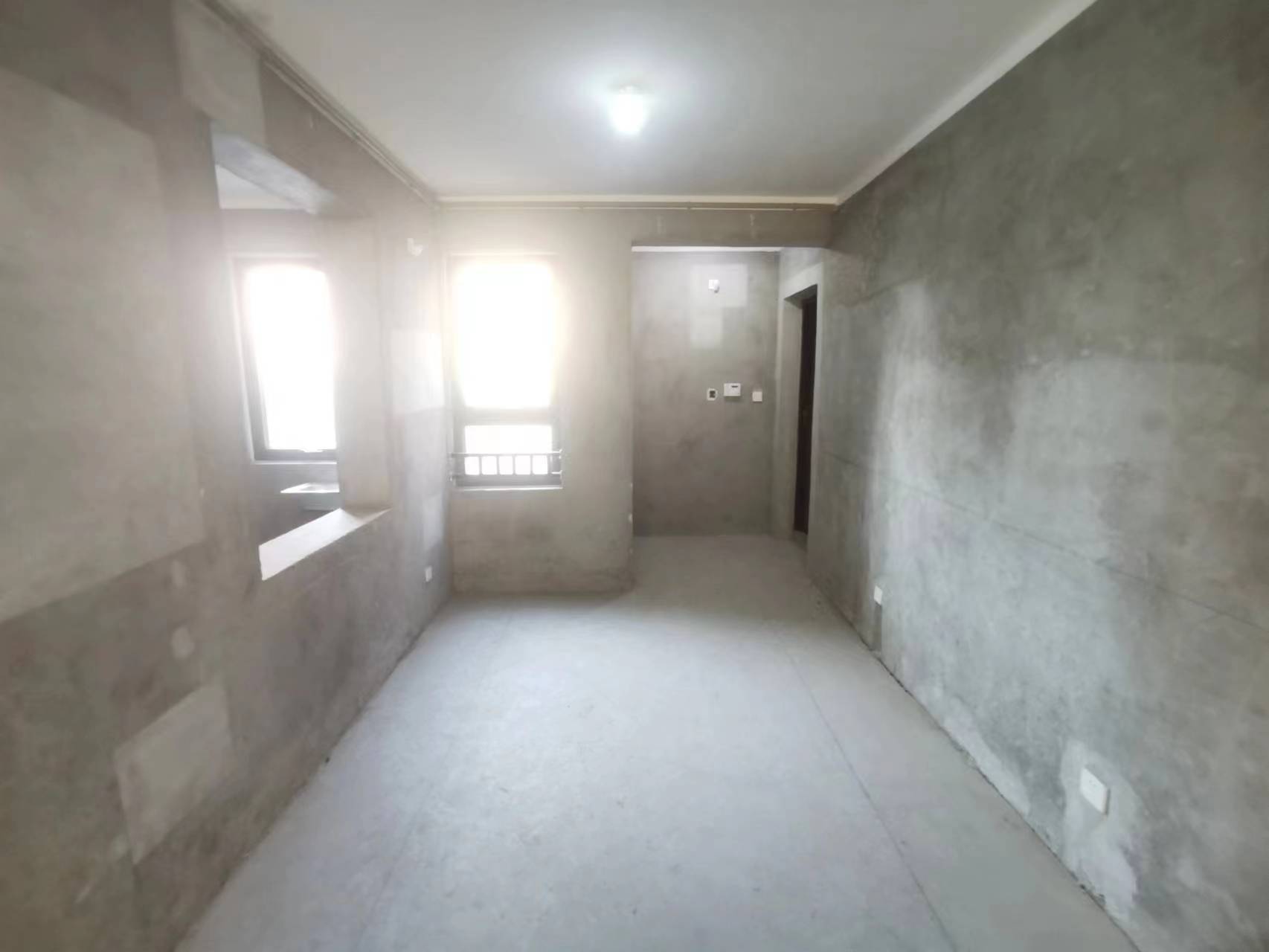 保利香槟国际 3室2厅2卫 123m²
