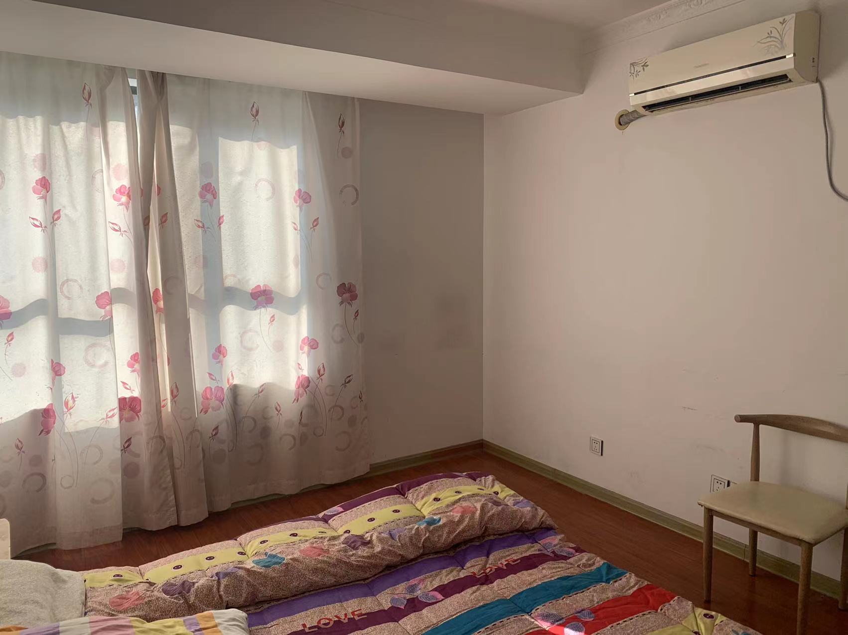 万通城 2室2厅1卫 93.60m&sup2;