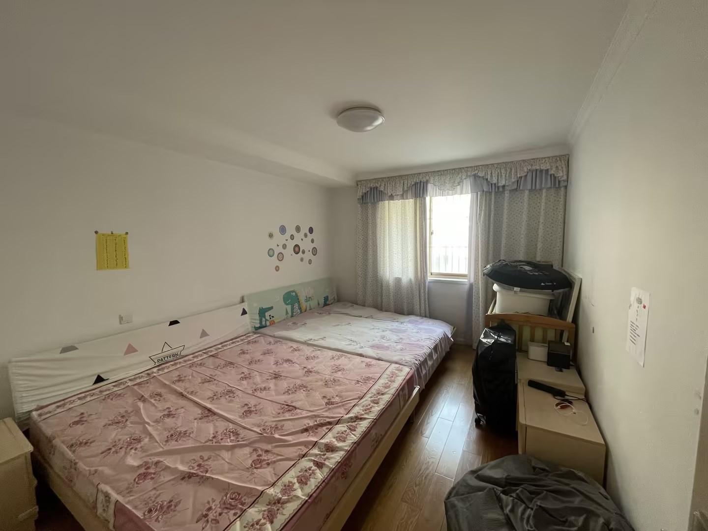 天都花苑 3室2厅2卫 145.23m&sup2;