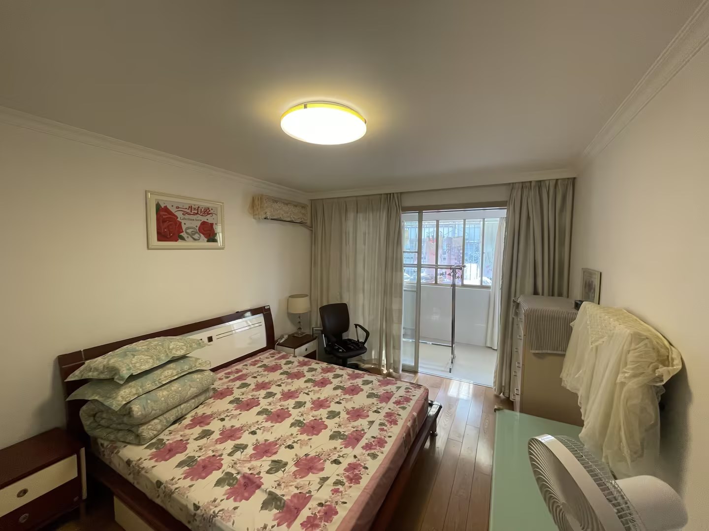 天都花苑 3室2厅2卫 145.23m&sup2;