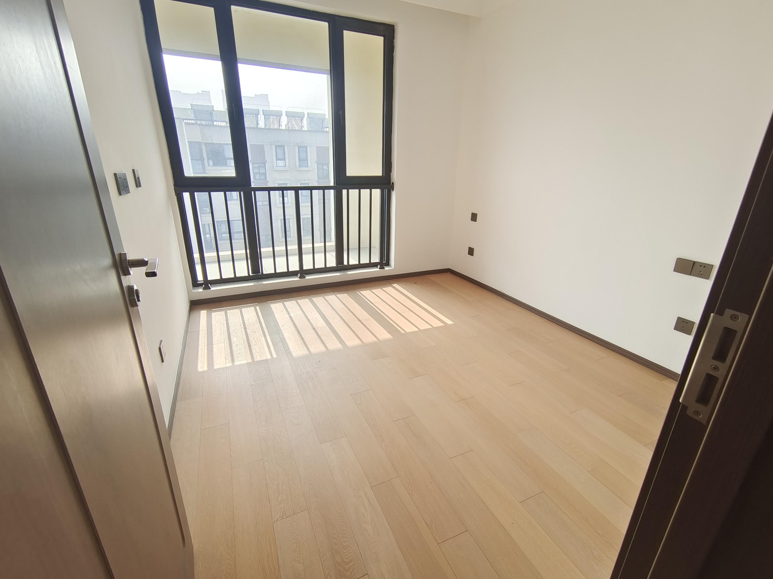 春风南岸西园 4室2厅2卫 167m&sup2;