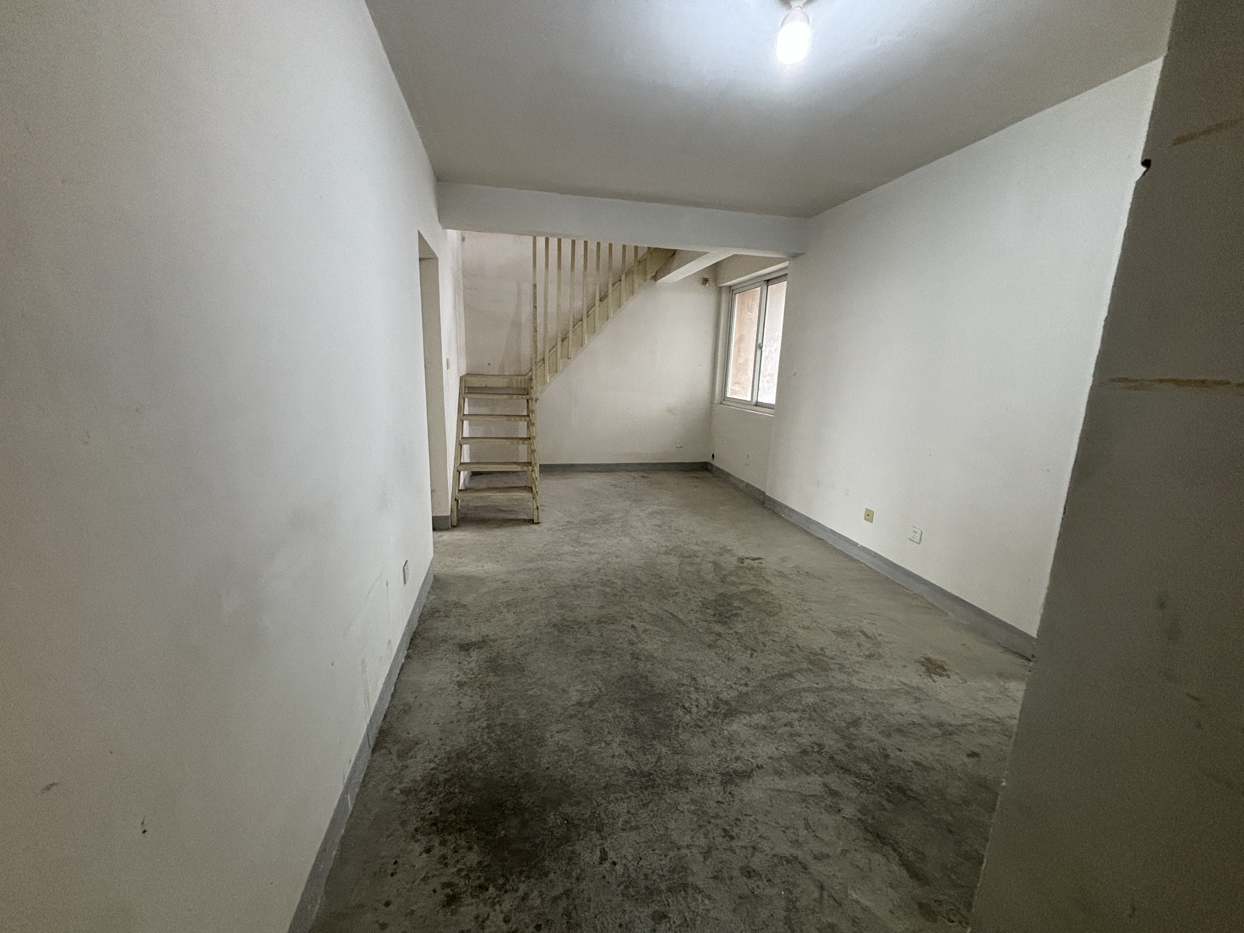 惠泽苑 3室1厅1卫 103m&sup2;