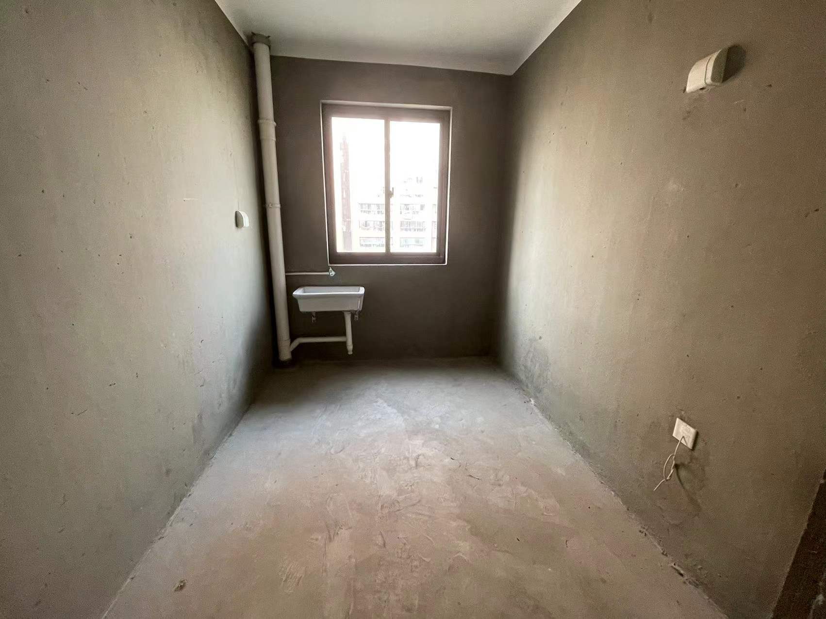 万濠星城 3室2厅2卫 128m&sup2;