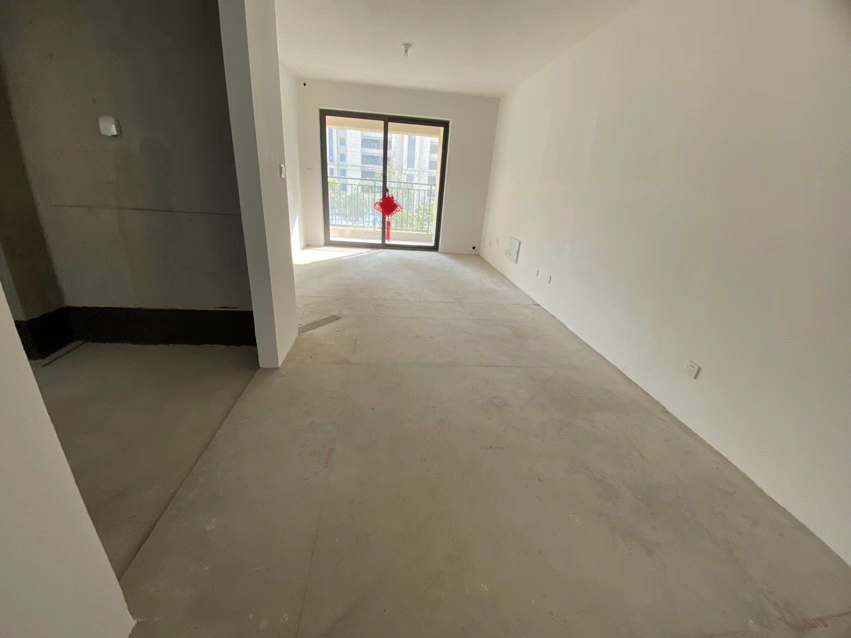 春溪集 3室2厅2卫 105m²