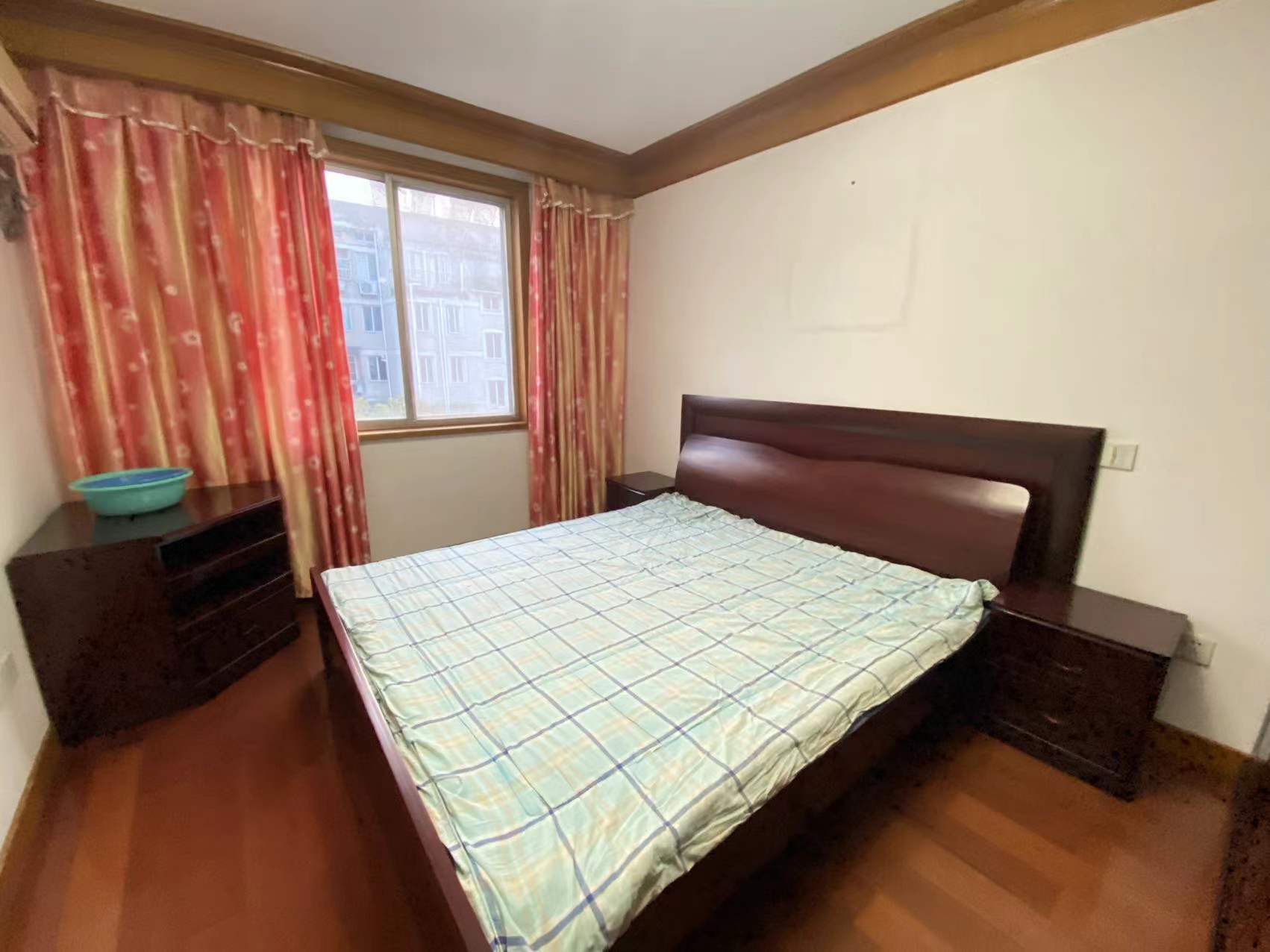 光明南村 3室1厅1卫 92m&sup2;