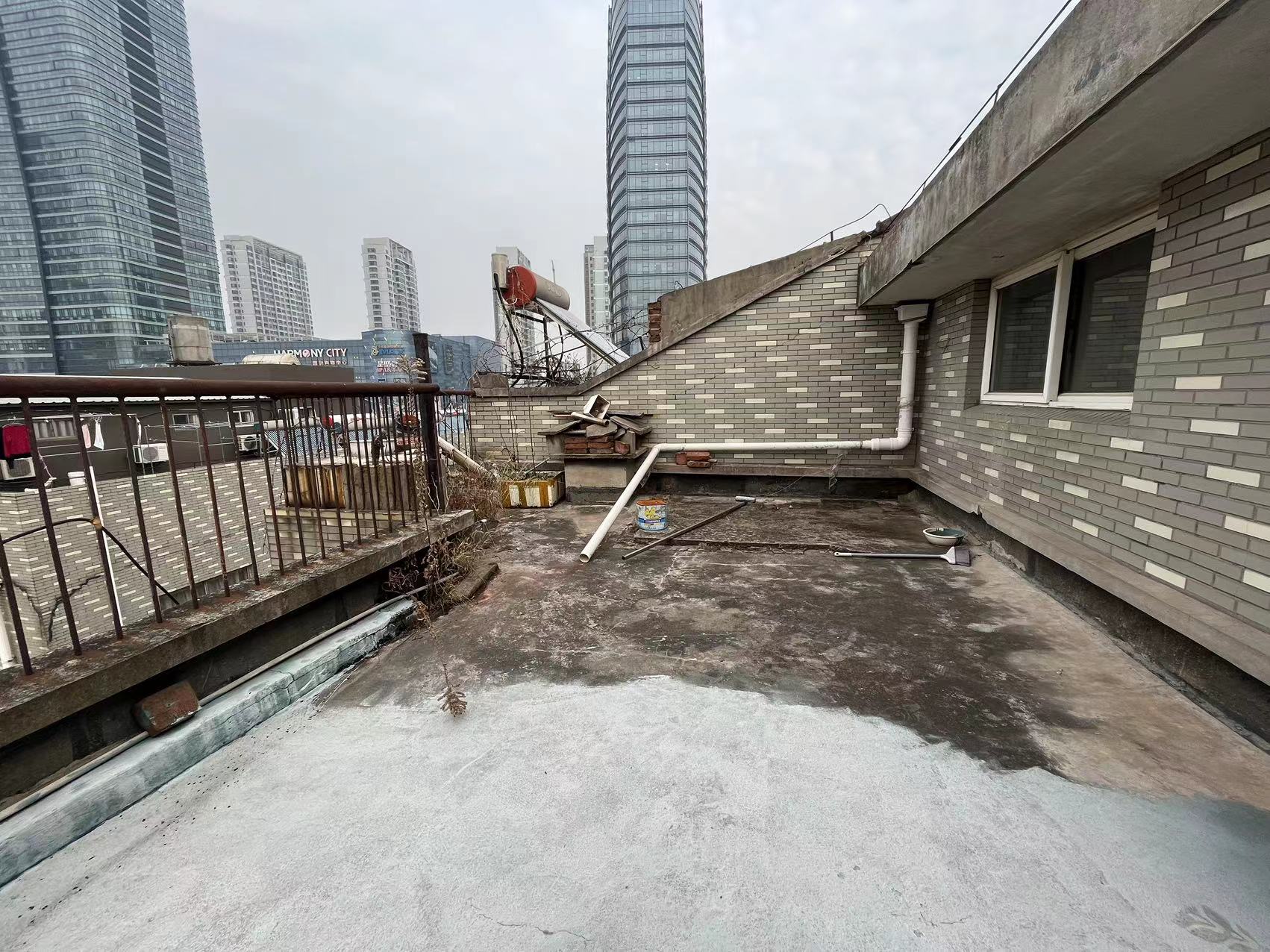 新通海大厦 2室2厅1卫 173.47m&sup2;