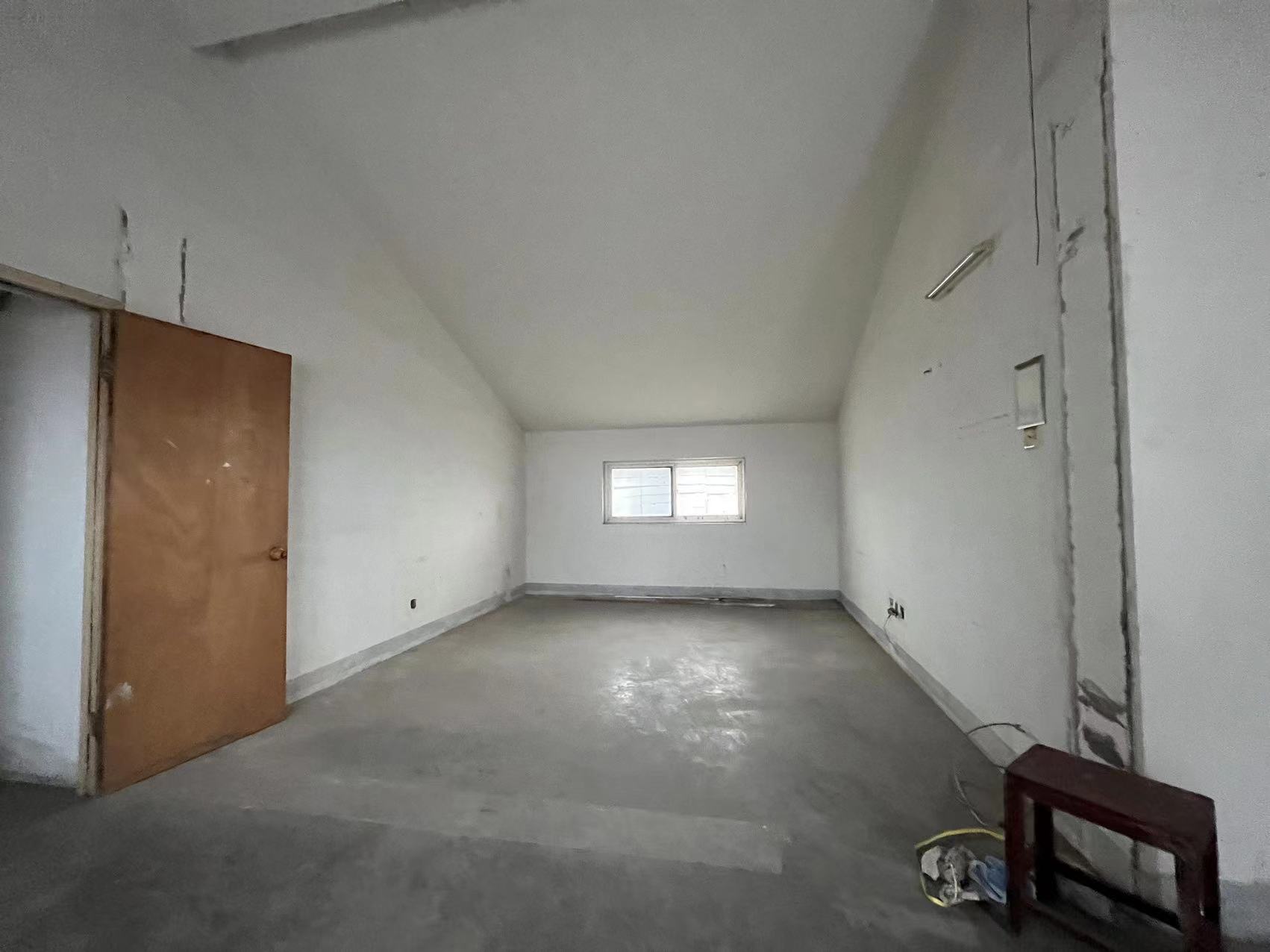 新通海大厦 2室2厅1卫 173.47m&sup2;