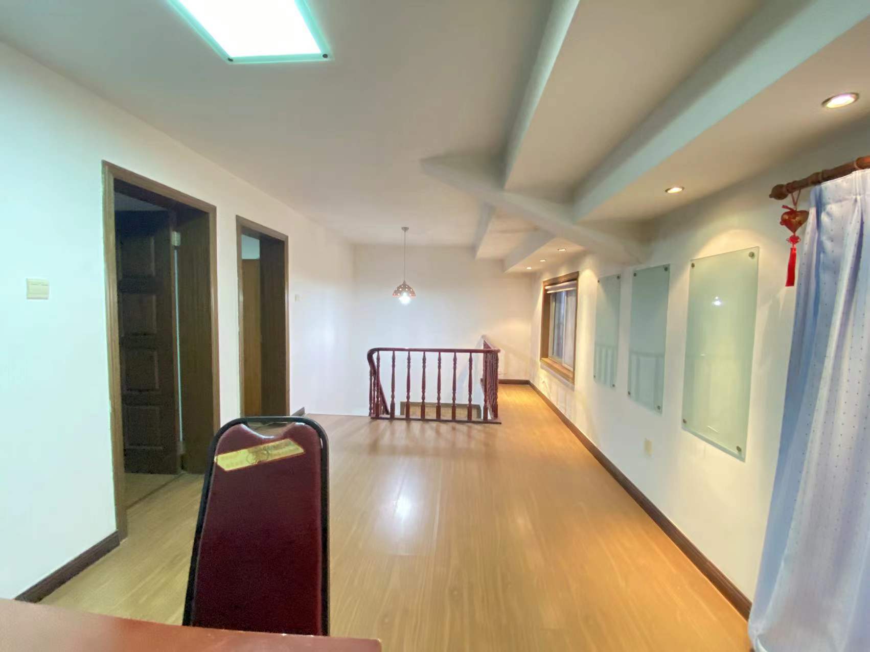 光明南村 4室2厅1卫 96m&sup2;