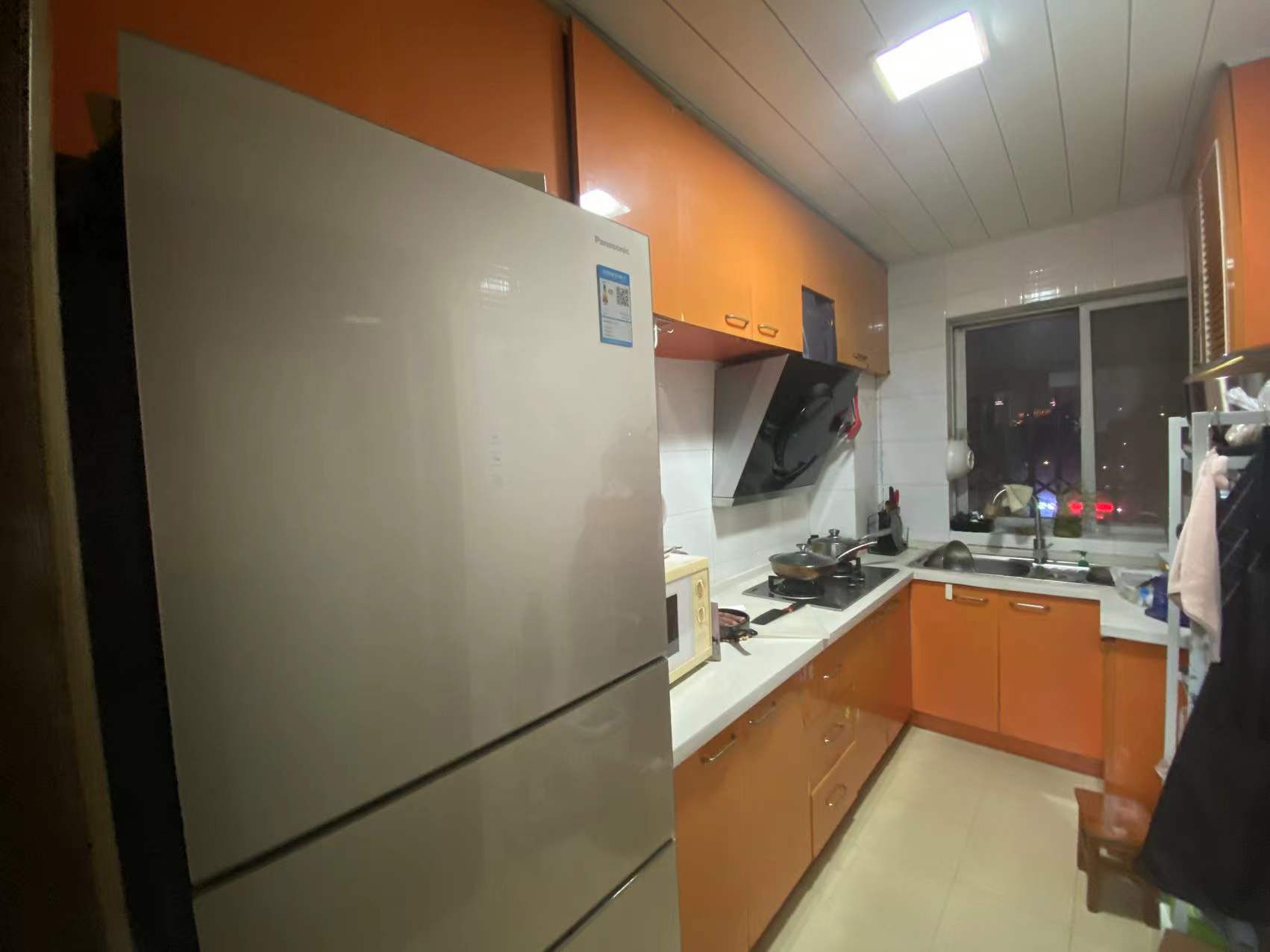 光明南村 4室2厅1卫 96m&sup2;