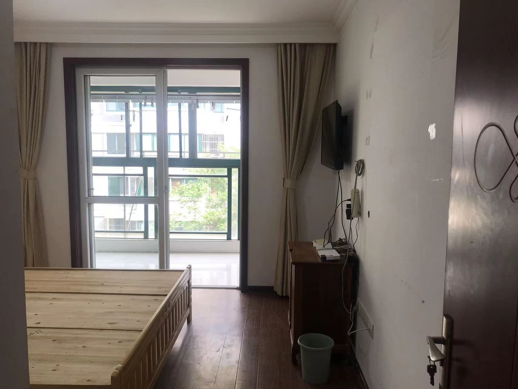 晏园河东老街 2室1厅1卫 81.68m&sup2;