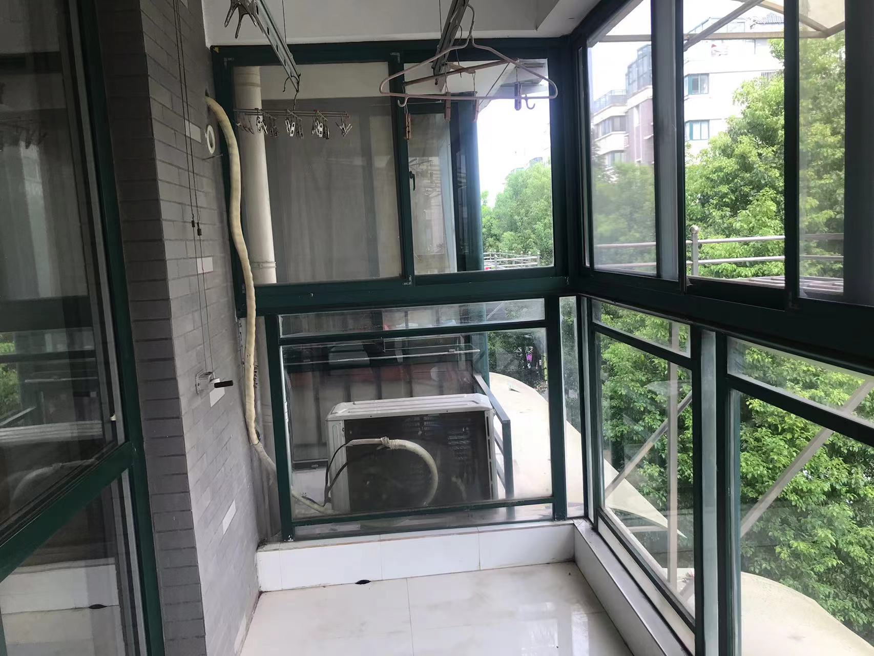 晏园河东老街 2室1厅1卫 81.68m&sup2;