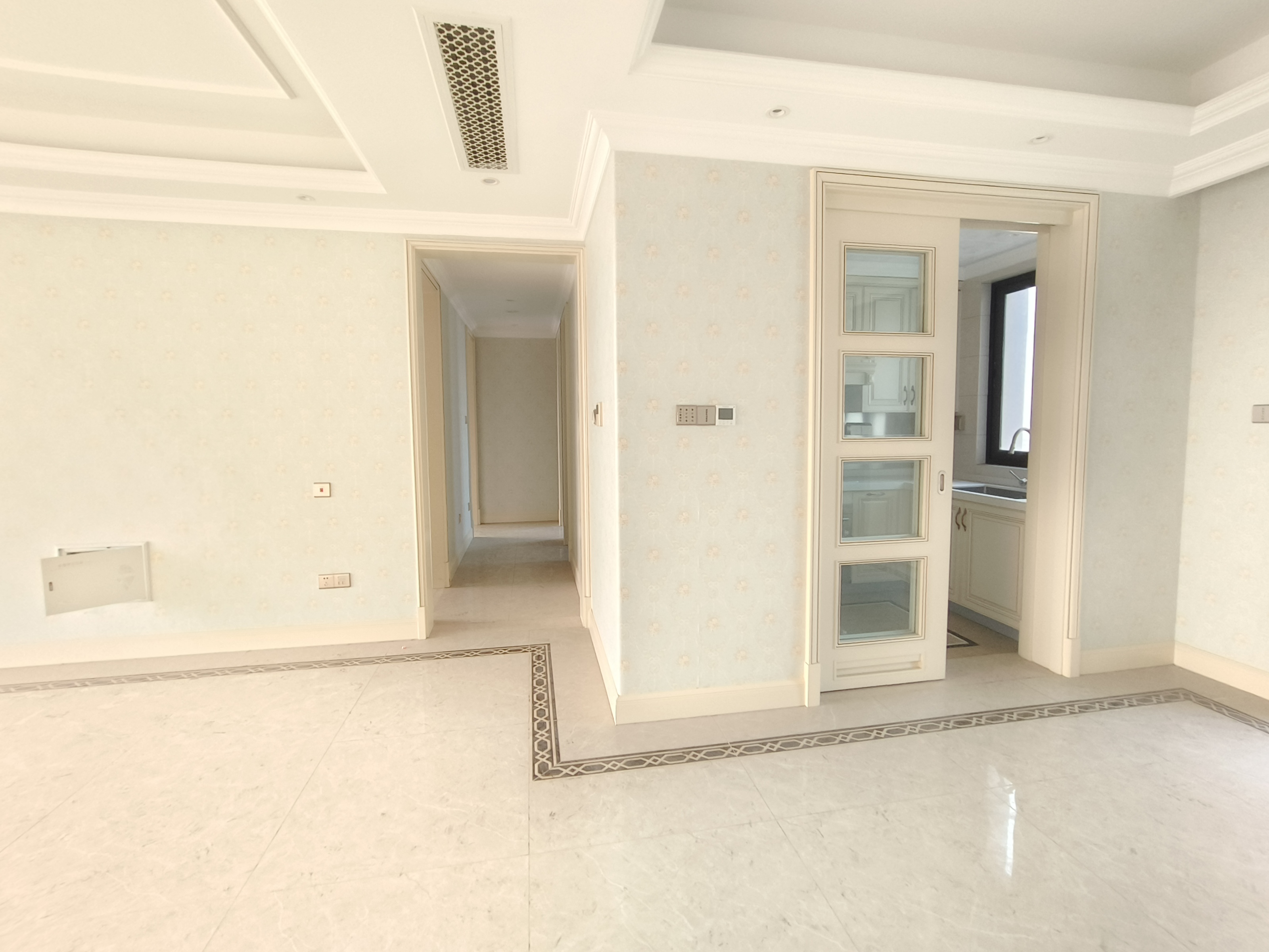 中海铂樾府 4室2厅2卫 142m&sup2;
