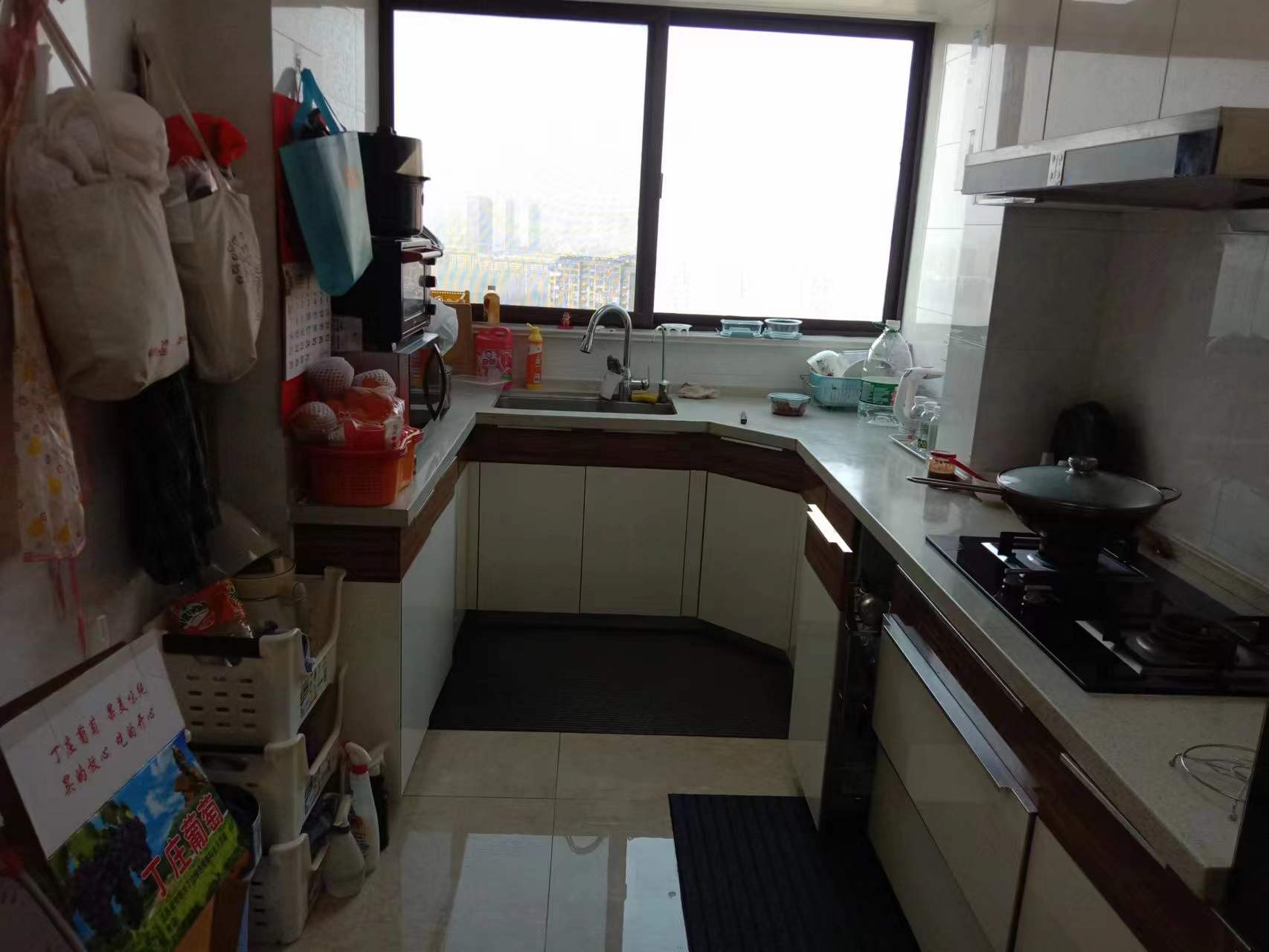 万濠星城 3室2厅2卫 128.20m&sup2;