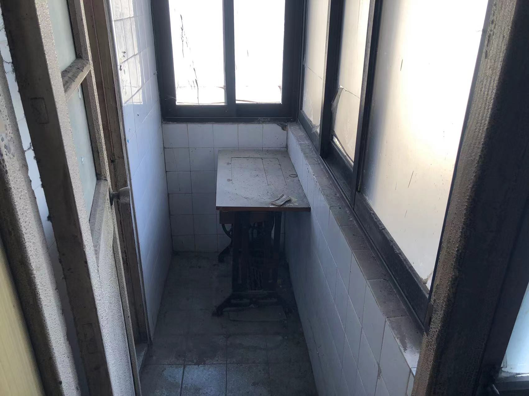 万象西园 2室1厅1卫 65.00m&sup2;