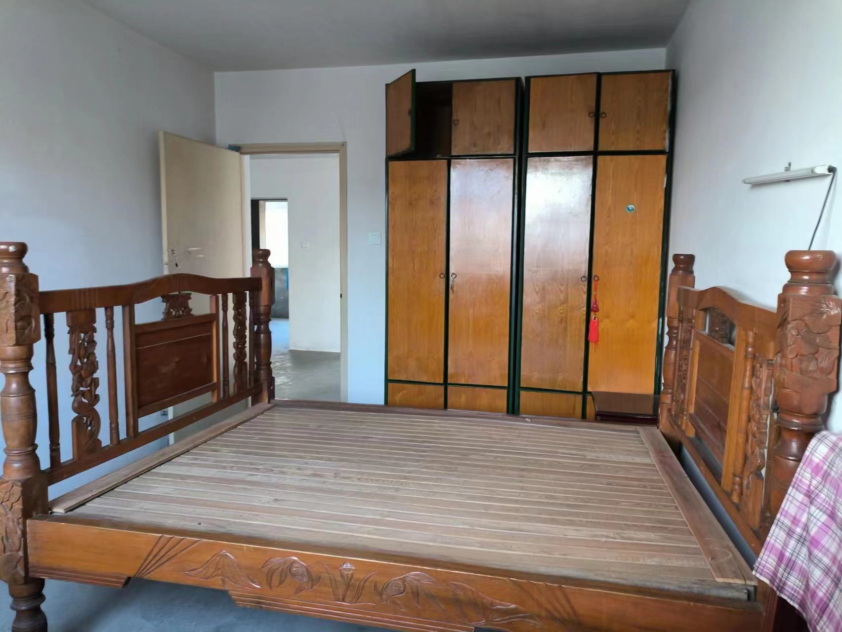 五山公寓 3室2厅2卫 121.50m&sup2;