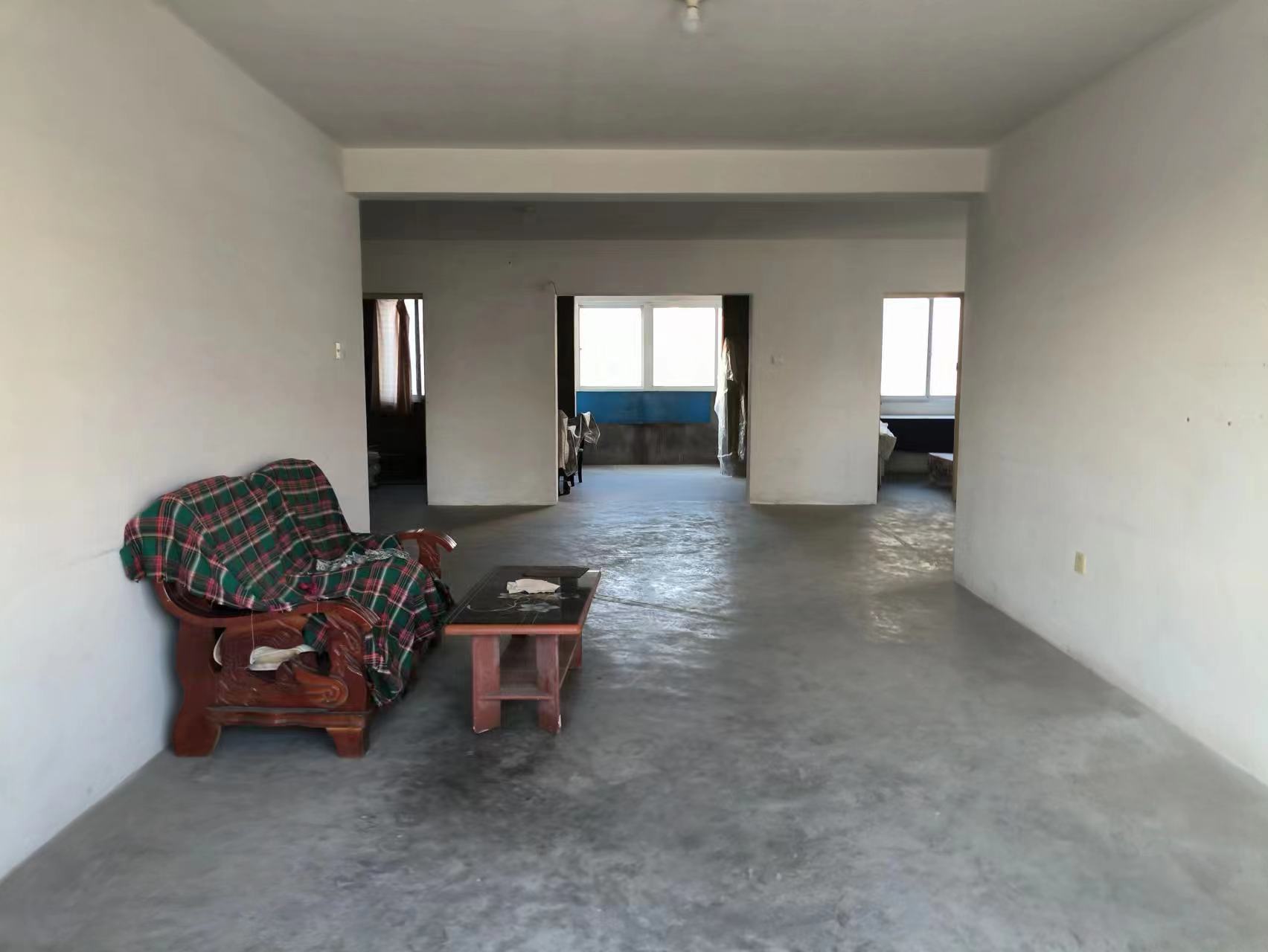 五山公寓 3室2厅2卫 121.50m&sup2;