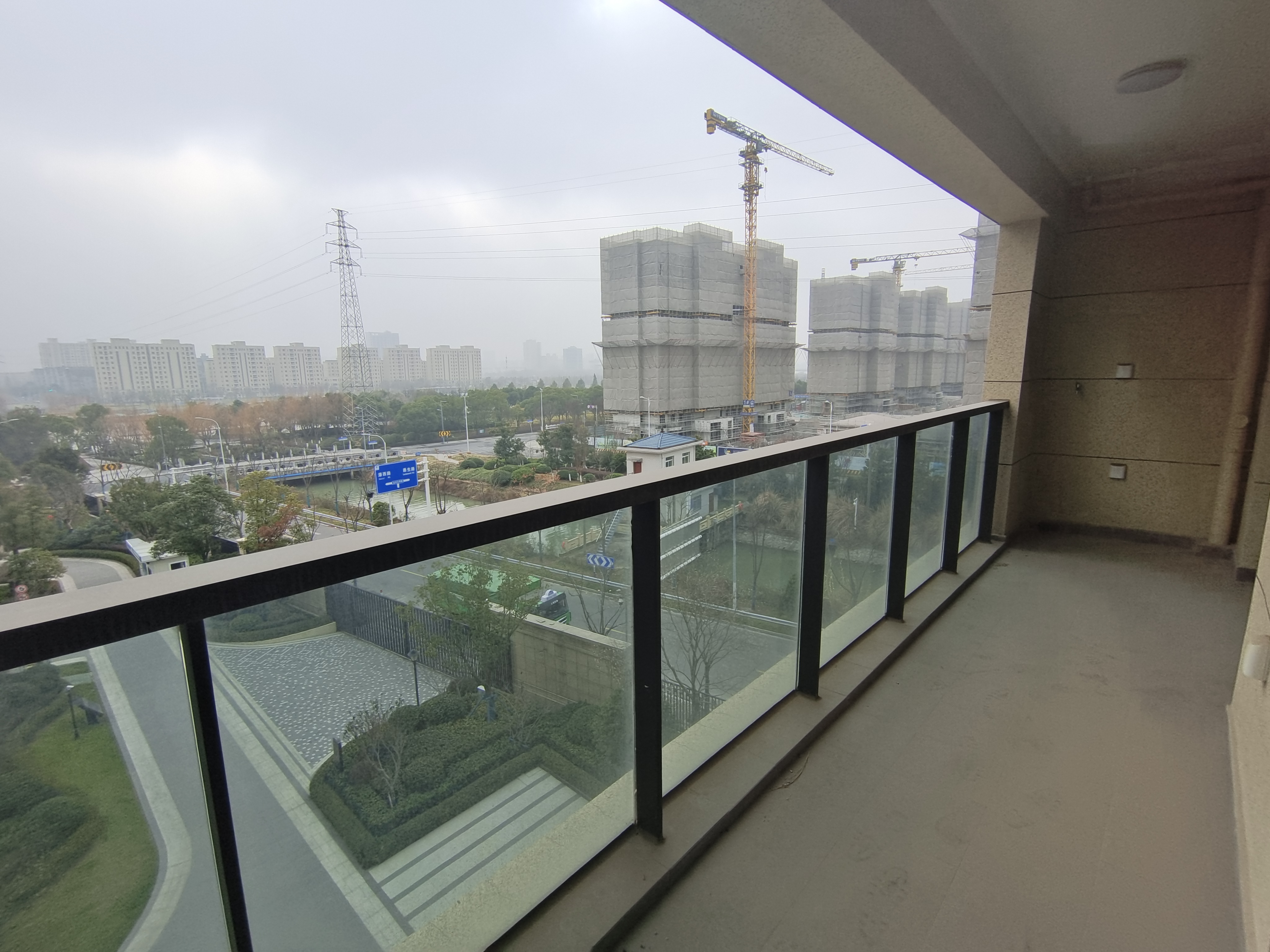 绿城蘭园 4室2厅2卫 143m&sup2;