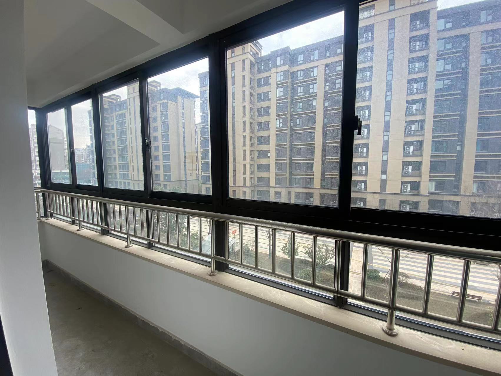万濠禧园 3室2厅2卫 118.00m&sup2;