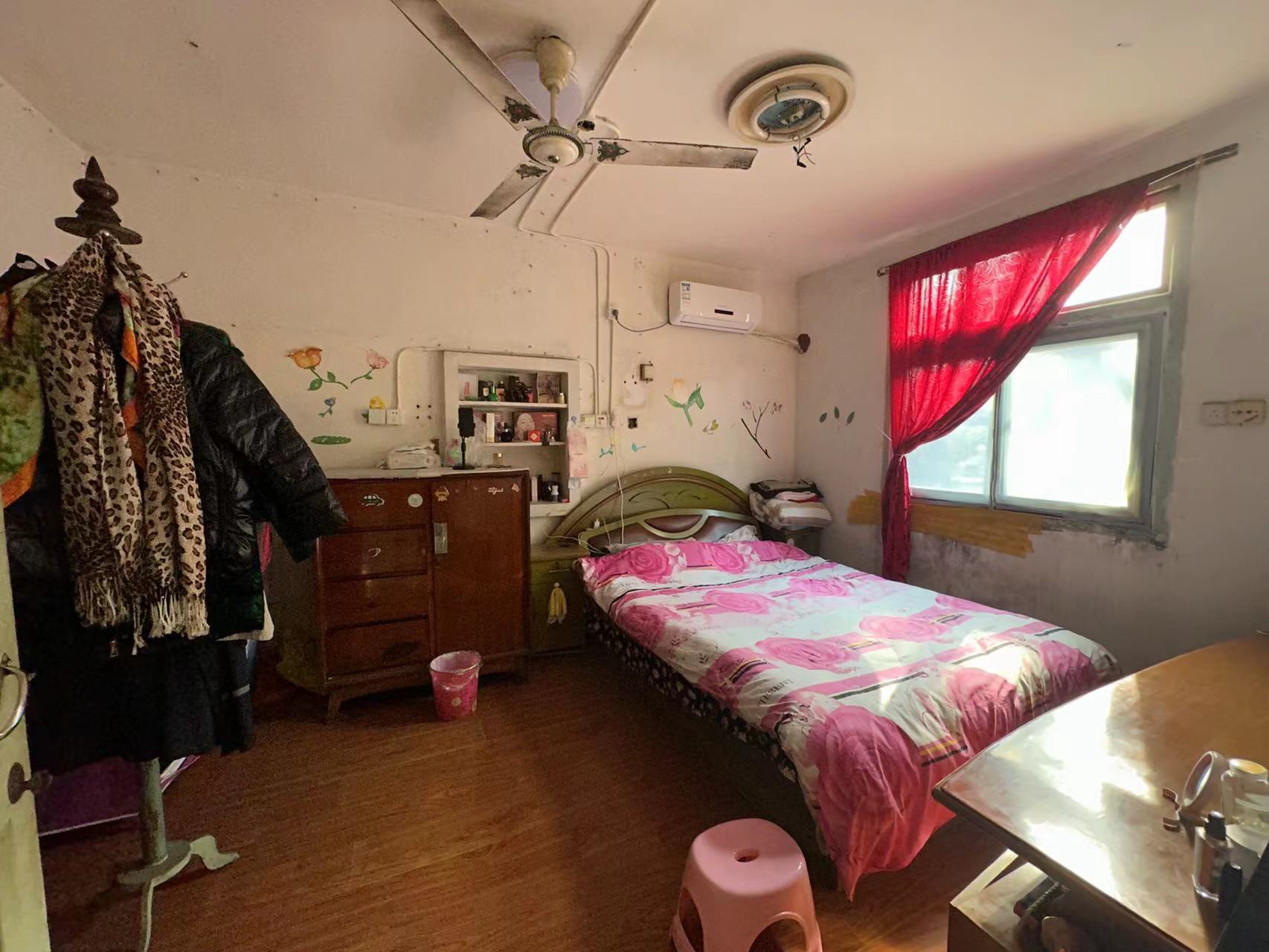 青年路新村 1室1厅1卫 41m&sup2;