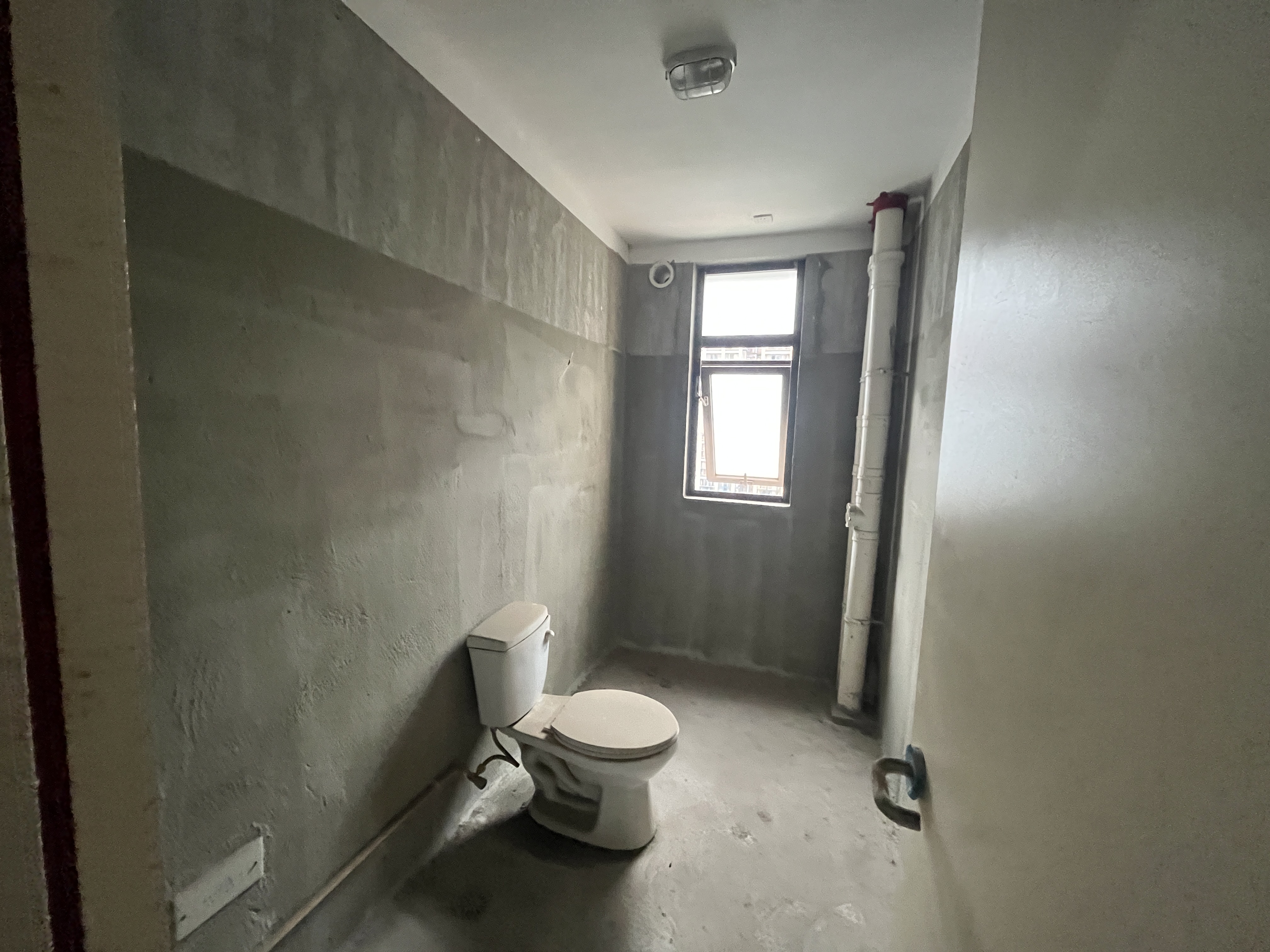 华强城 3室2厅2卫 128.43m²