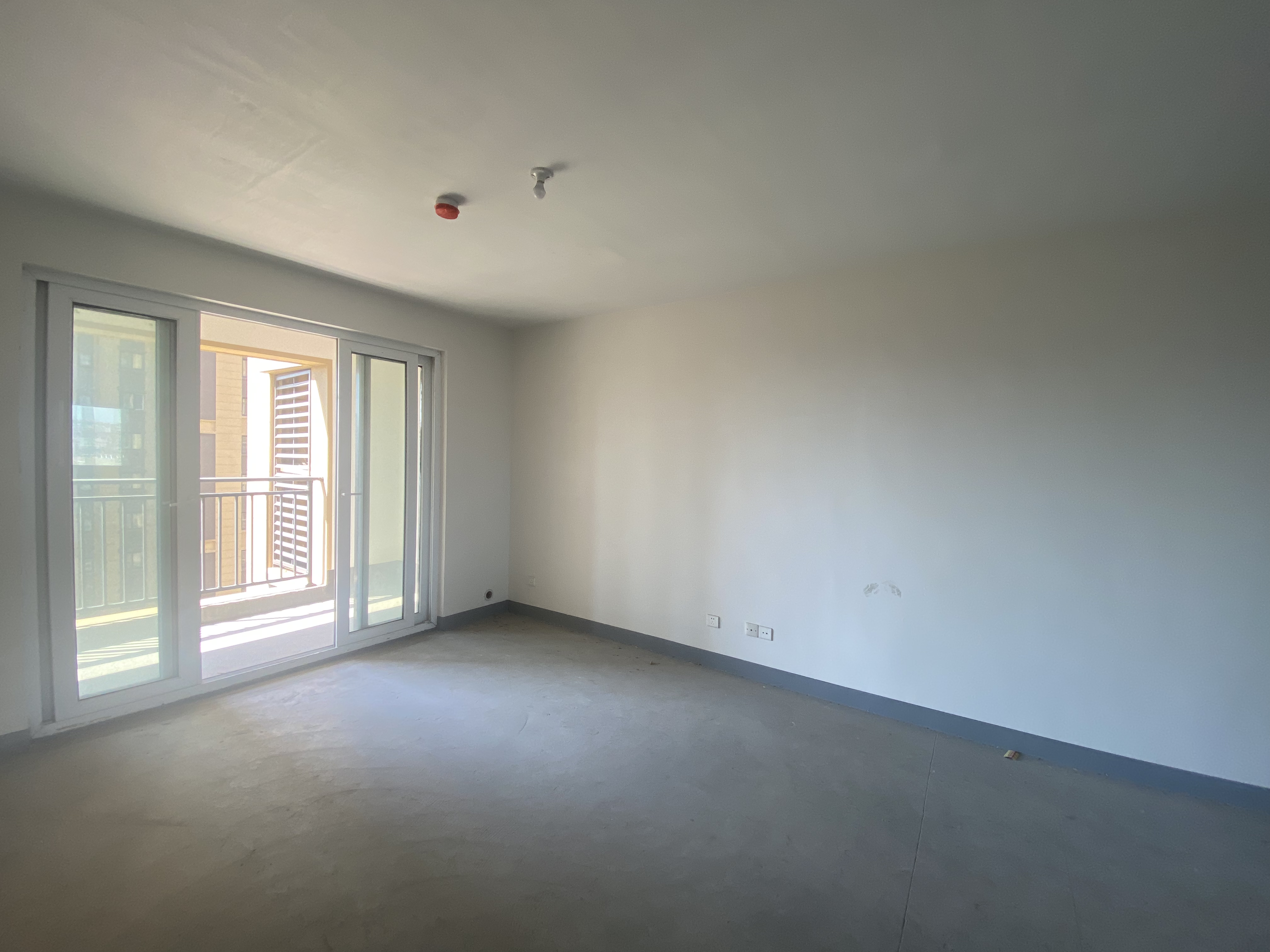 新城香溢紫郡 4室2厅2卫 141m&sup2;
