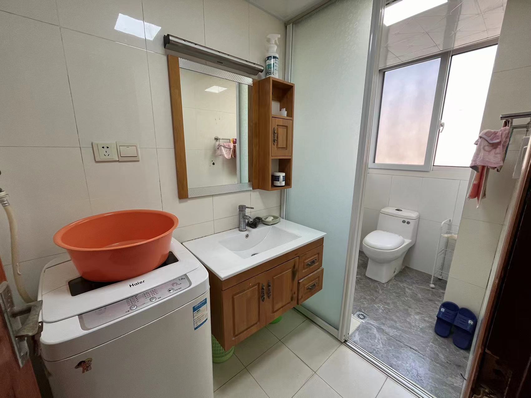 虹桥新村(朝霞路) 1室1厅1卫 43m&sup2;