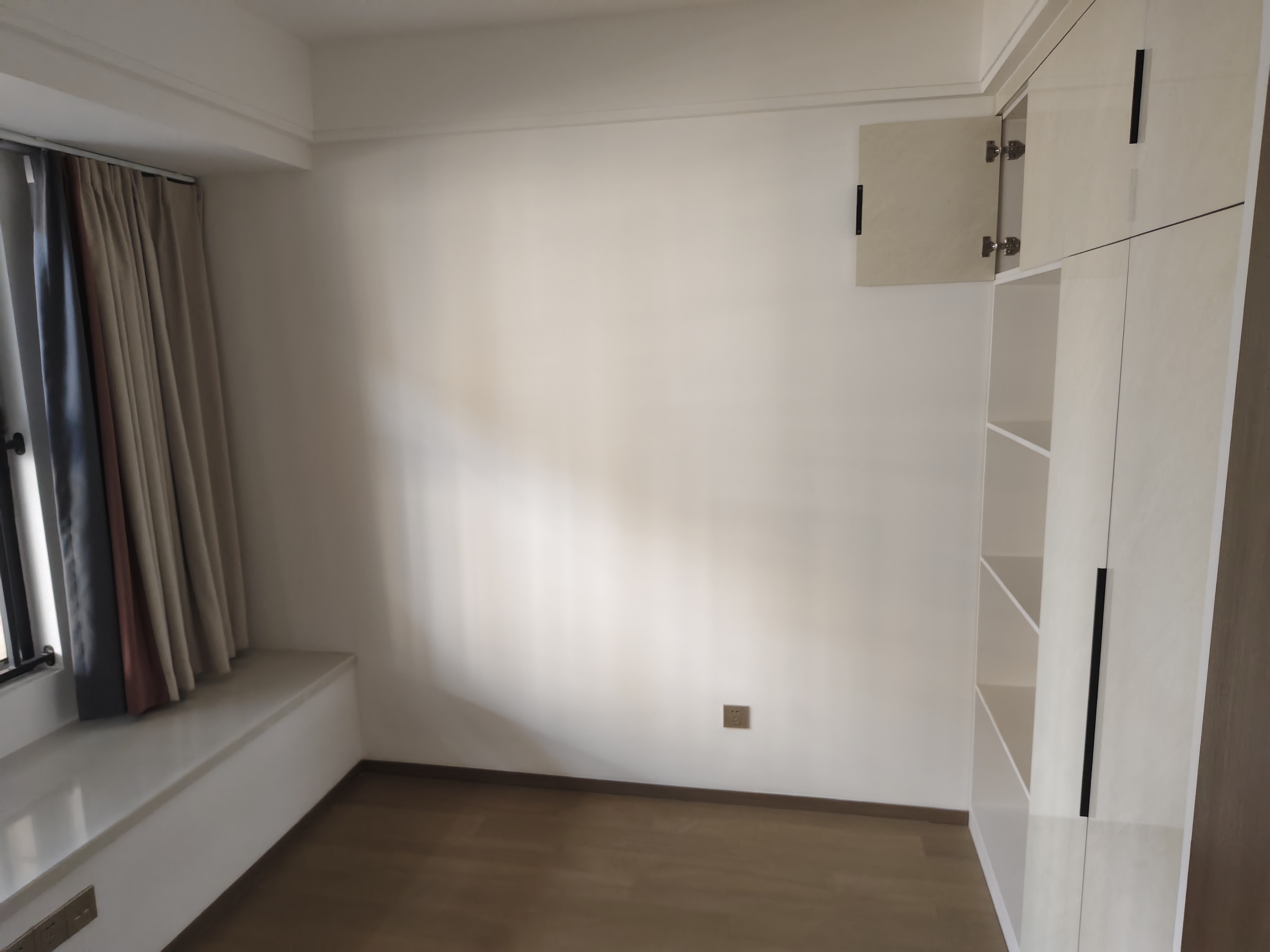 华禧铭苑 3室2厅1卫 101m&sup2;