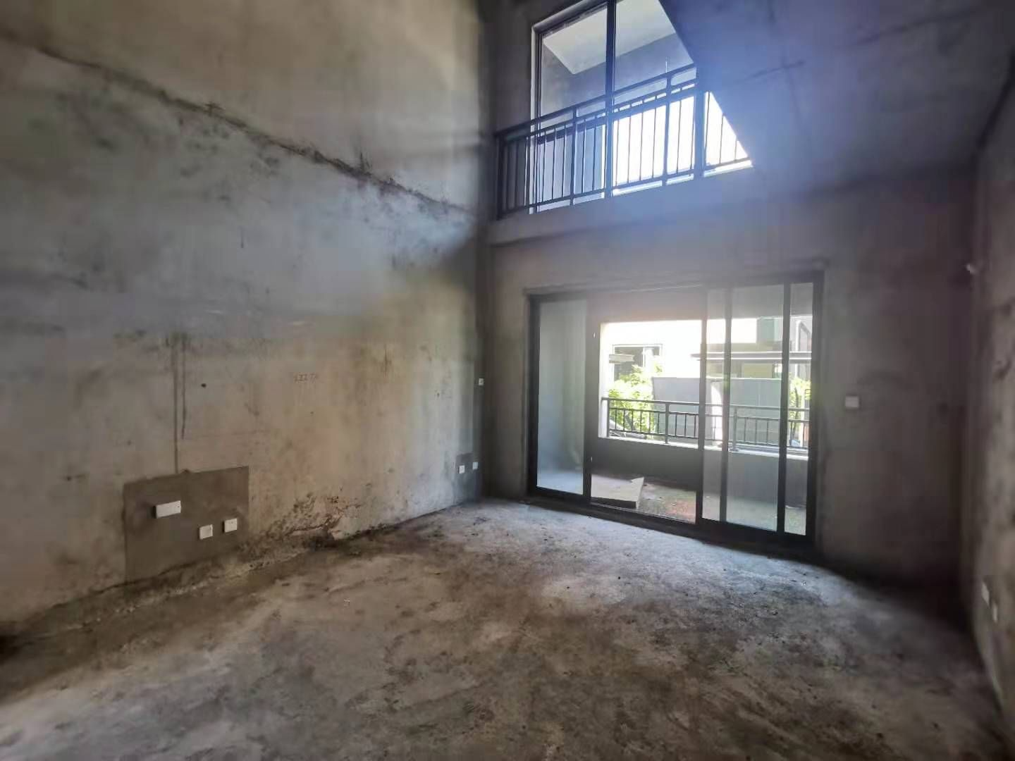 崇州府 4室2厅3卫 161m&sup2;