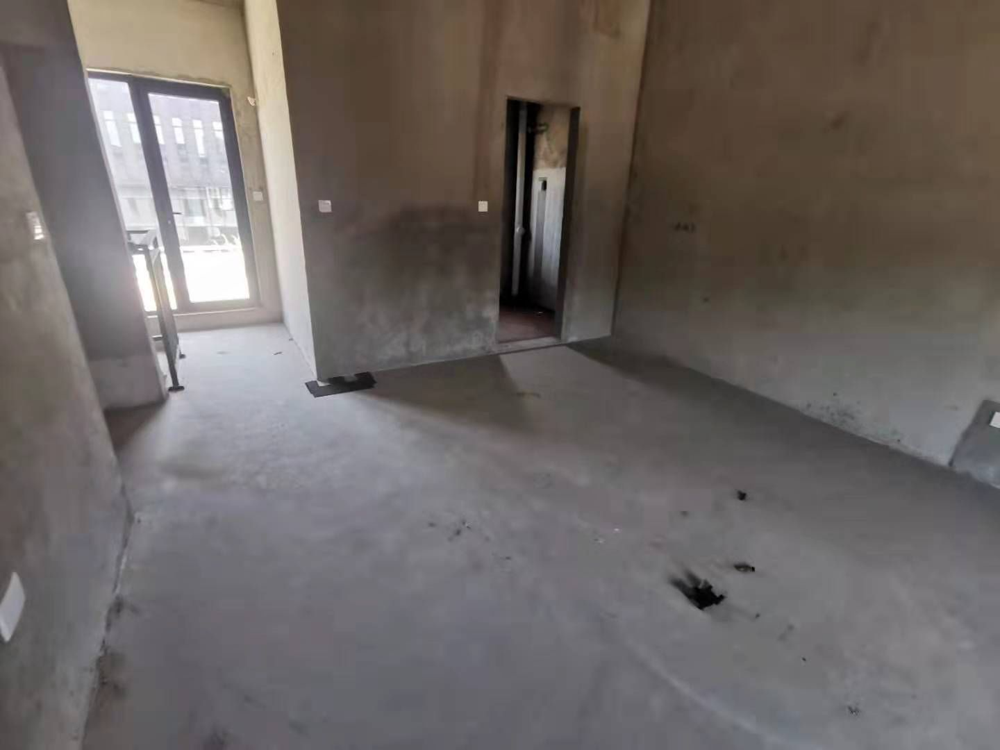 崇州府 4室2厅3卫 161m&sup2;