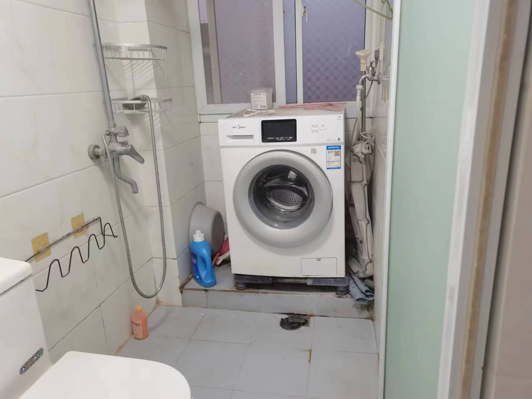 城港新村 2室2厅1卫 65m&sup2;