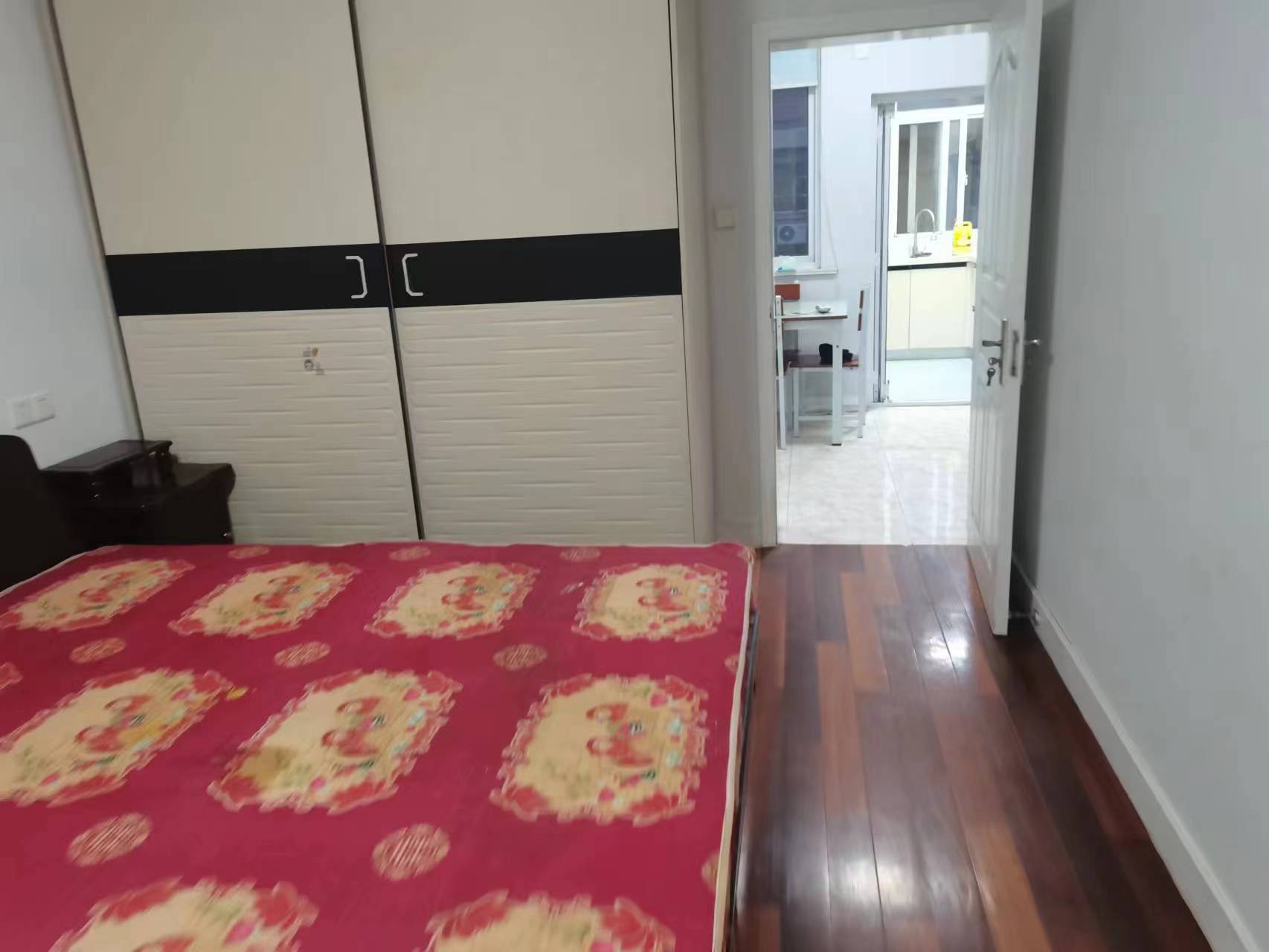 城港新村 2室2厅1卫 65m&sup2;