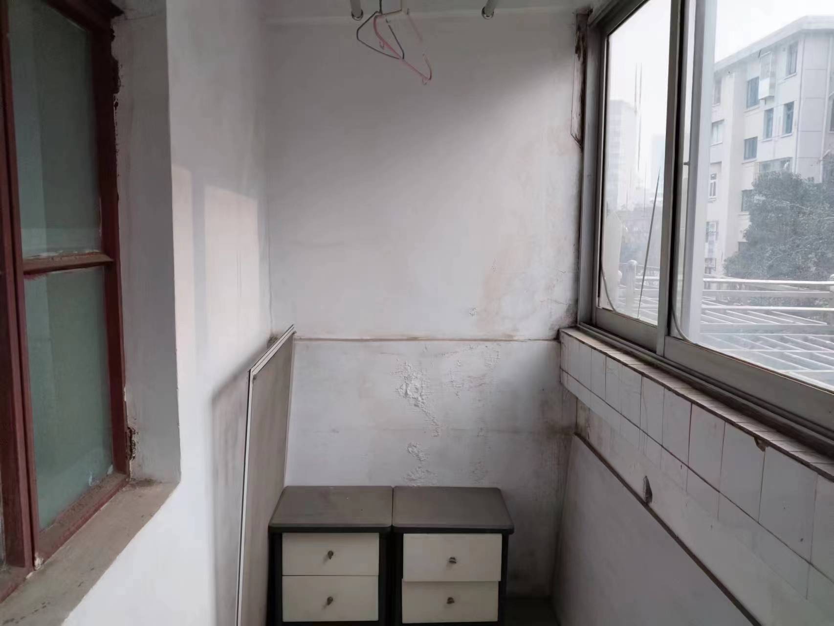 花园角 1室1厅1卫 47m&sup2;