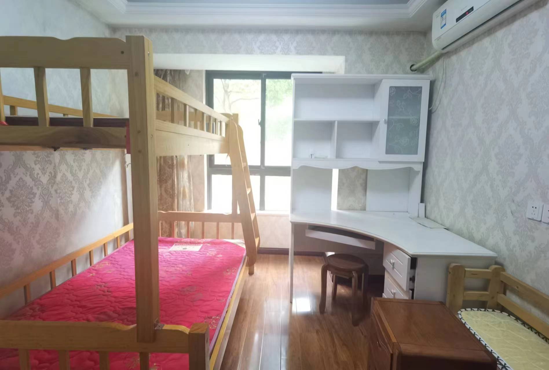 和融&bull;优山美地名邸 3室2厅1卫 114.00m&sup2;