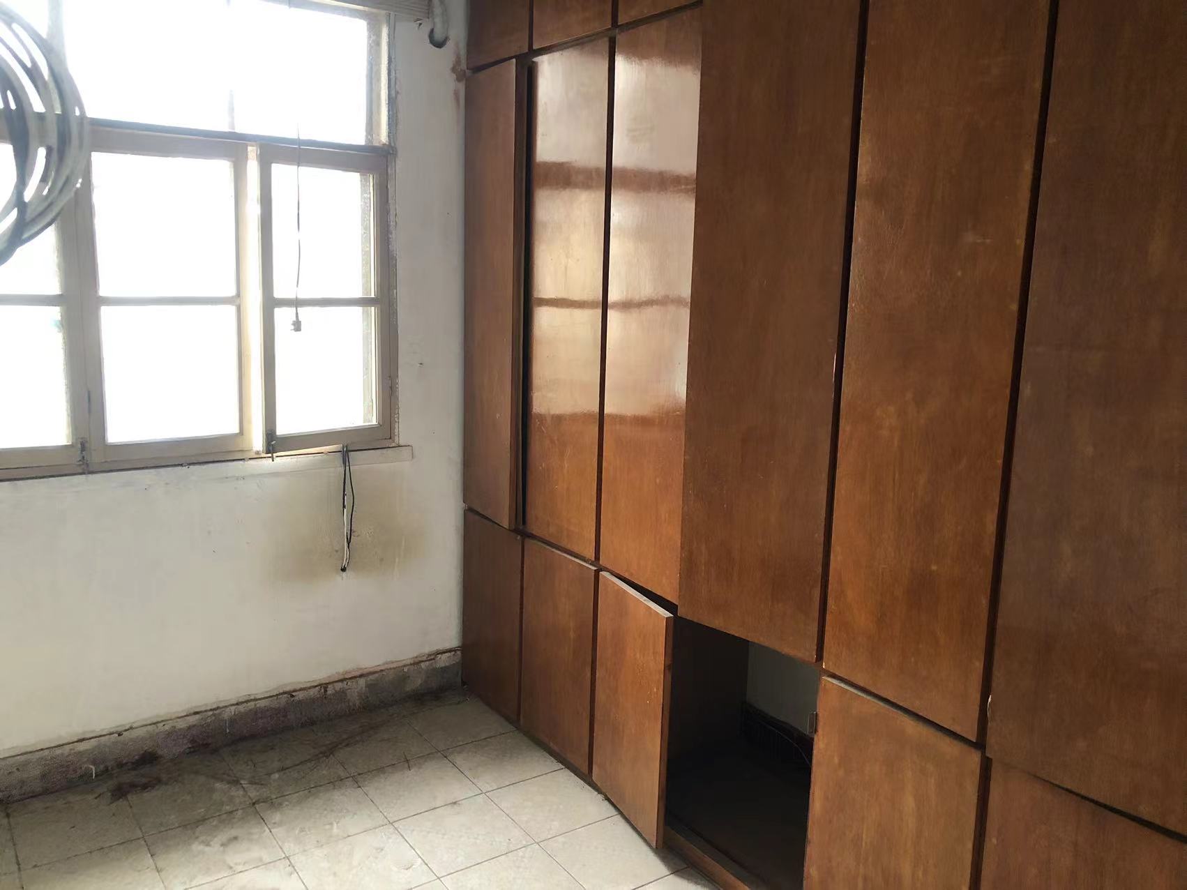 新建路新村(新建花苑) 2室1厅1卫 63.00m&sup2;