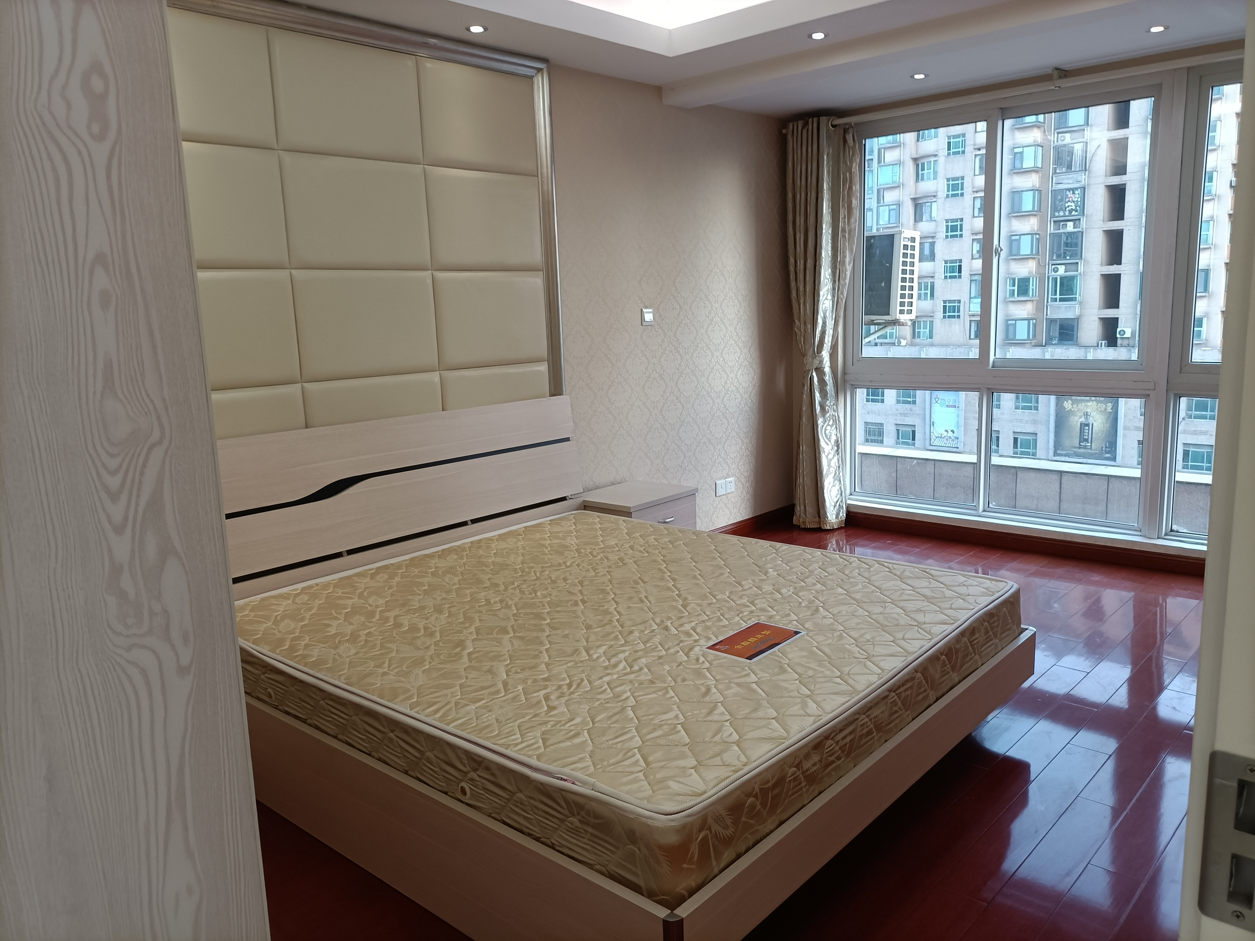 锦峰大厦 2室2厅1卫 86.06m&sup2;