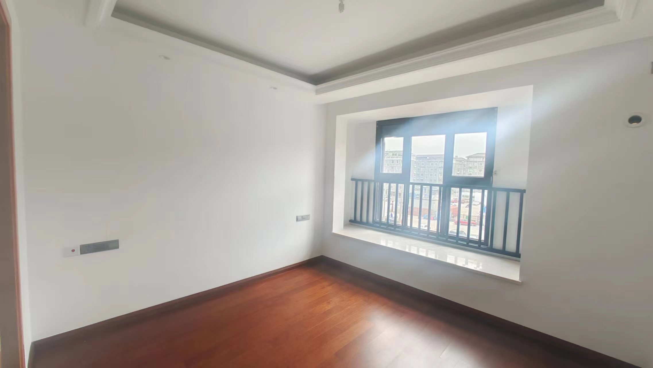 富力院士廷 4室2厅2卫 140m&sup2;
