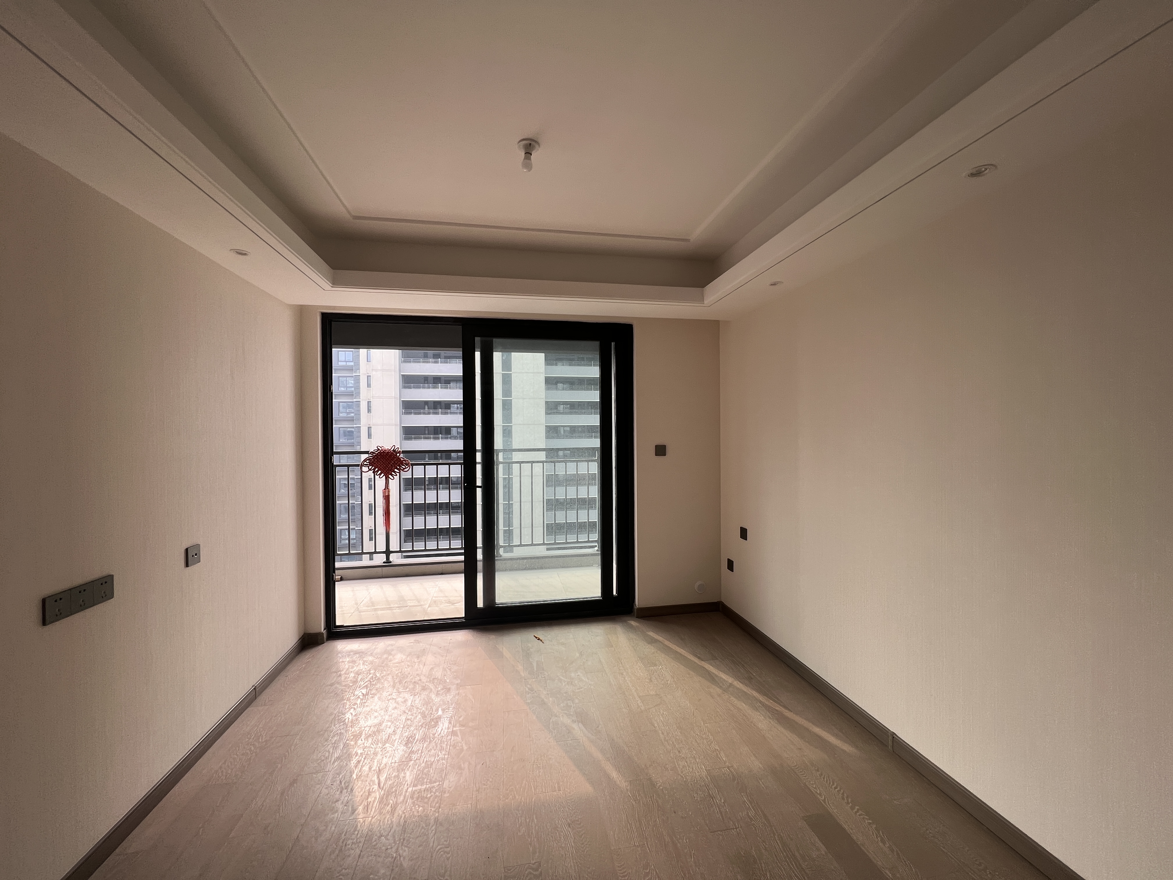 万科时代之光 3室2厅1卫 93m&sup2;
